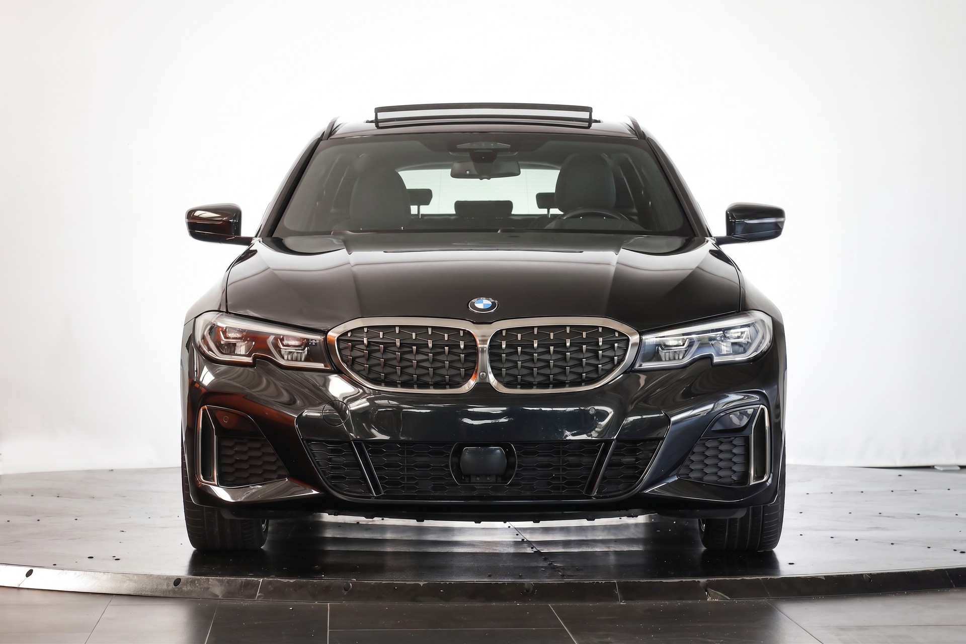 BMW M340d xDrive 48V Touring Steptronic Sport-image-1
