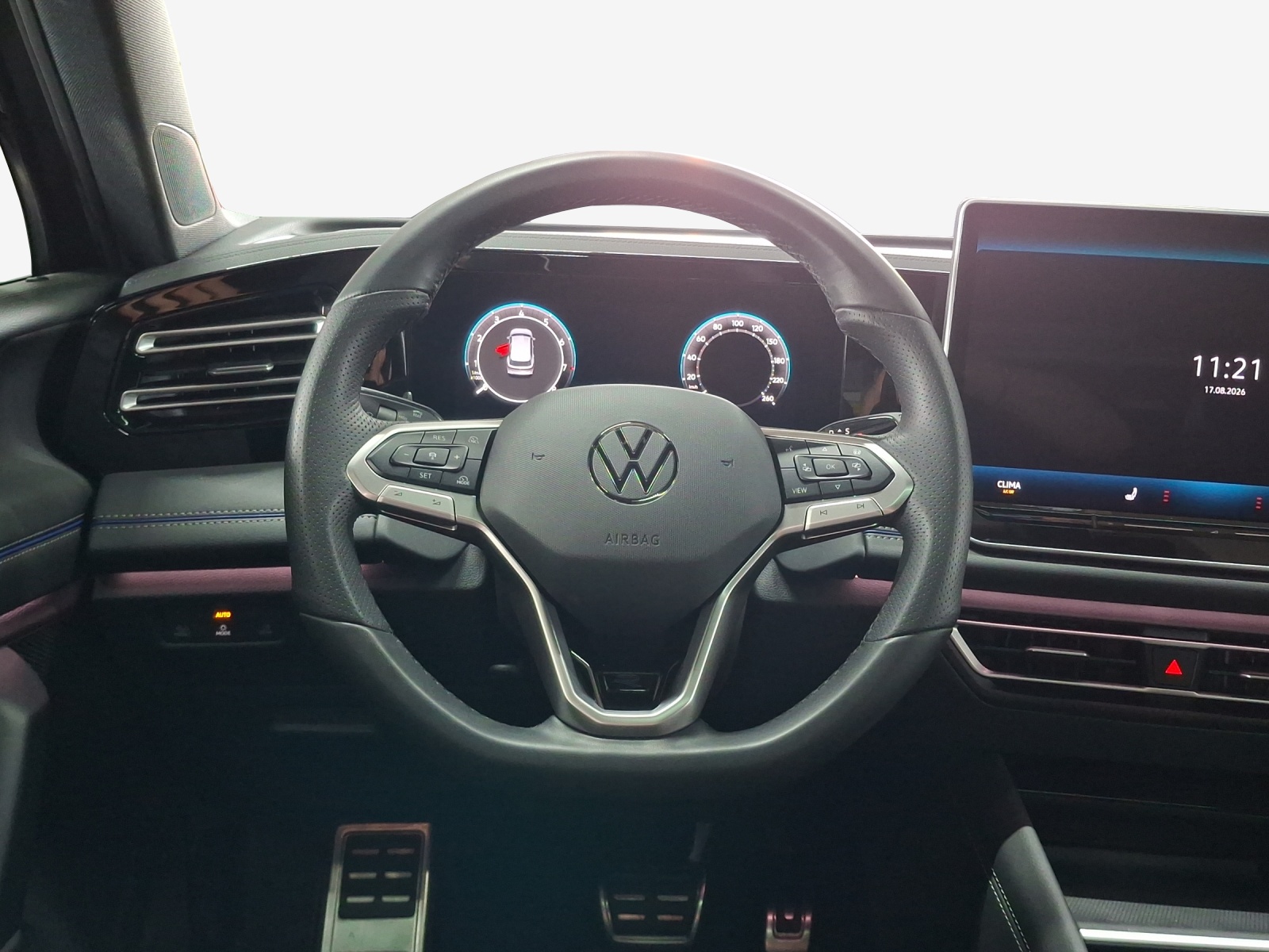 VW Tiguan 2.0 TSI DSG R-Line 4Motion-image-9