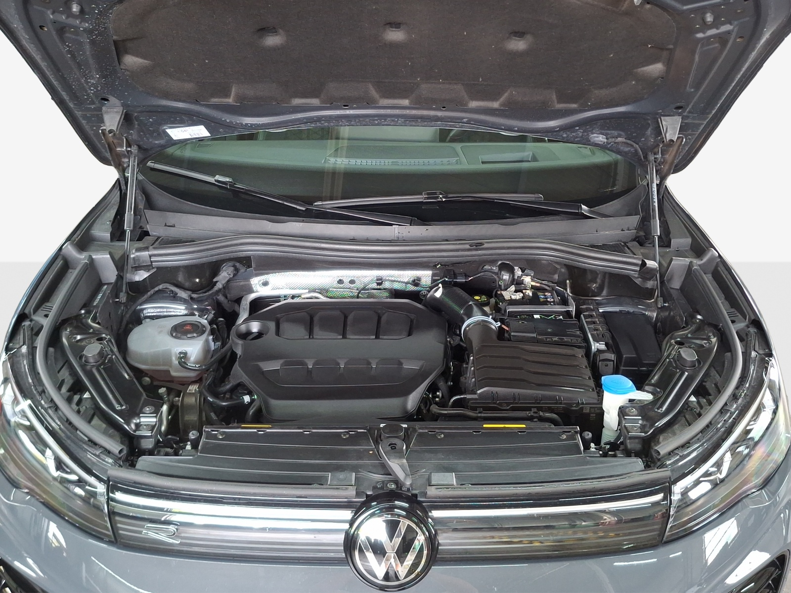 VW Tiguan 2.0 TSI DSG R-Line 4Motion-image-15