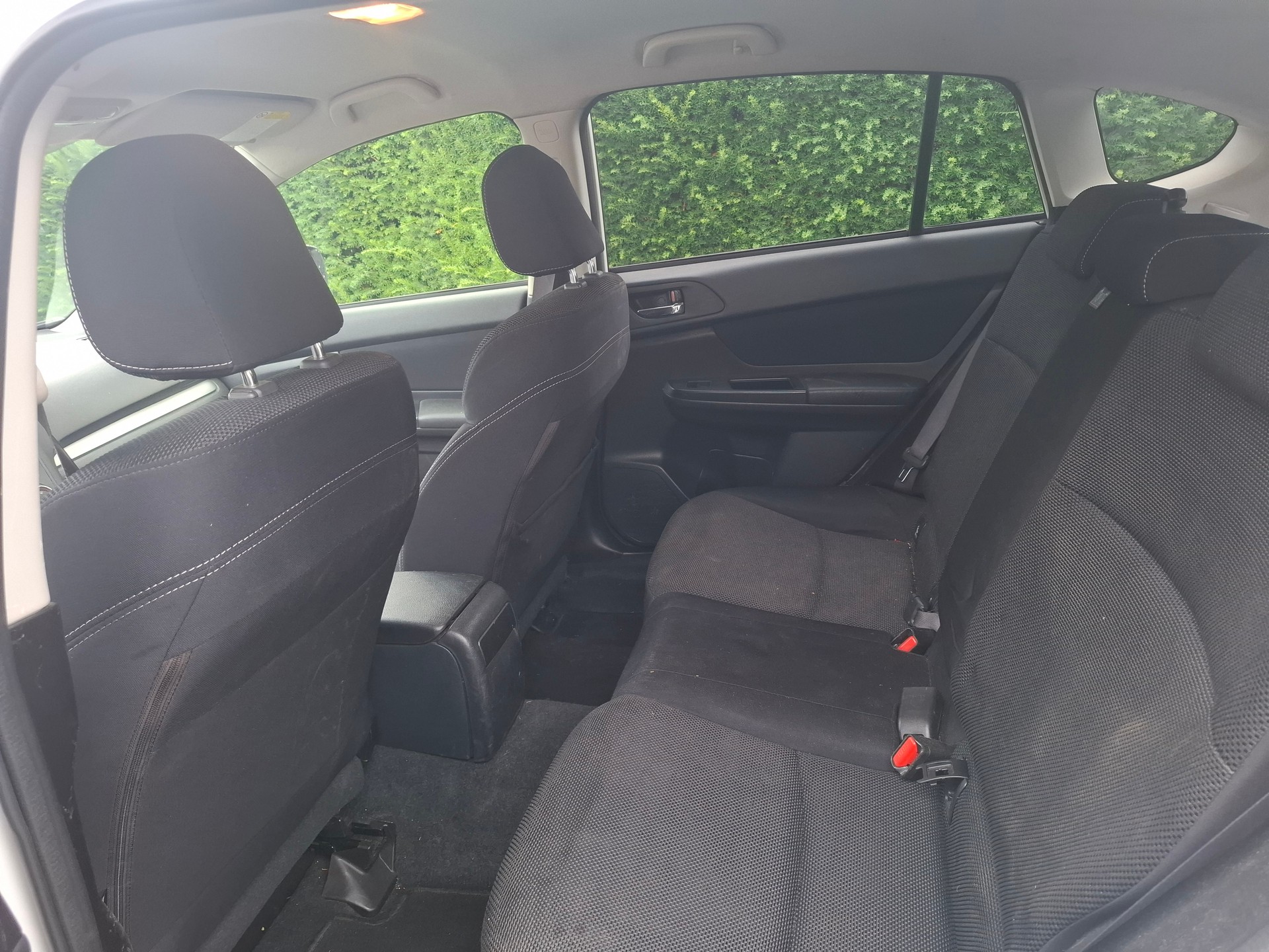SUBARU XV 1.6 Swiss Two-image-7