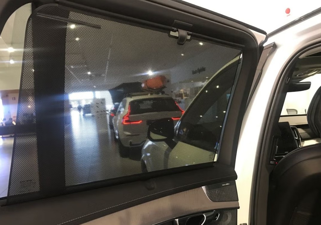 VOLVO XC90 T8 eAWD PluginHybrid Ultra Dark Geartronic-image-11