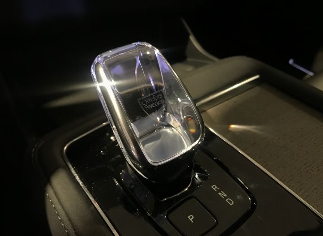 VOLVO XC90 T8 eAWD PluginHybrid Ultra Dark Geartronic-image-8