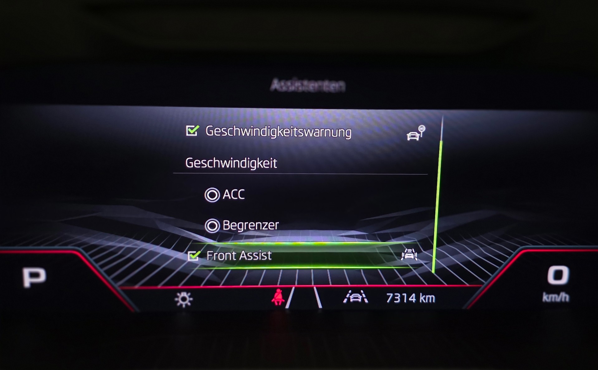 SKODA Karoq 1.5 TSI SportLine DSG-image-11