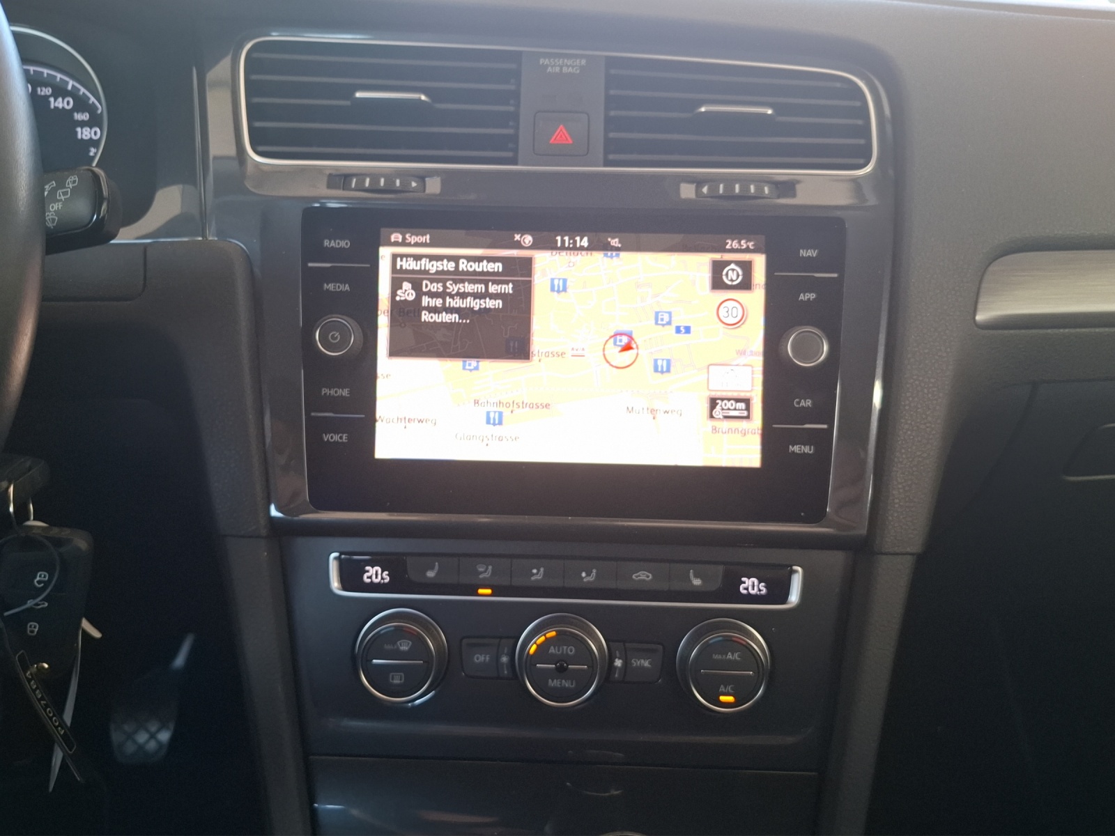 VW Golf 1.6 TDI Comfortline mit ACC - Spurwechselassistent - Rückfahrkamera - Spurassistent-image-11