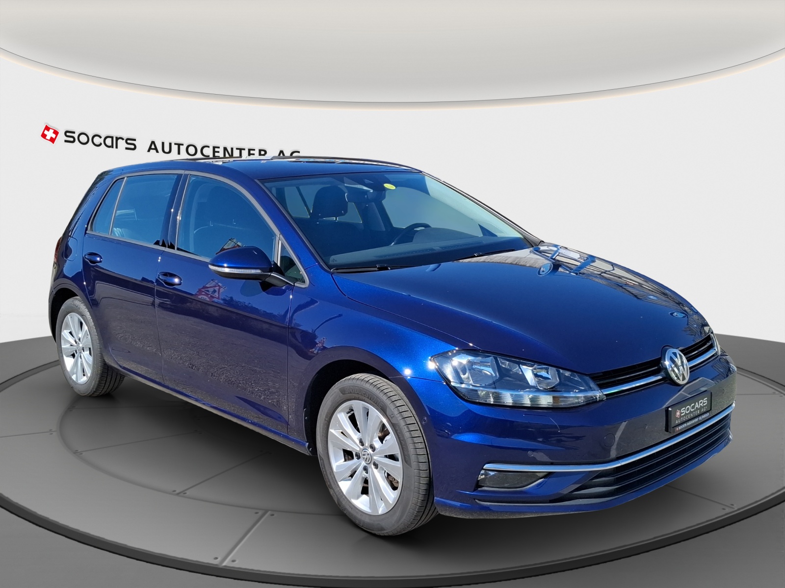VW Golf 1.6 TDI Comfortline mit ACC - Spurwechselassistent - Rückfahrkamera - Spurassistent-image-2