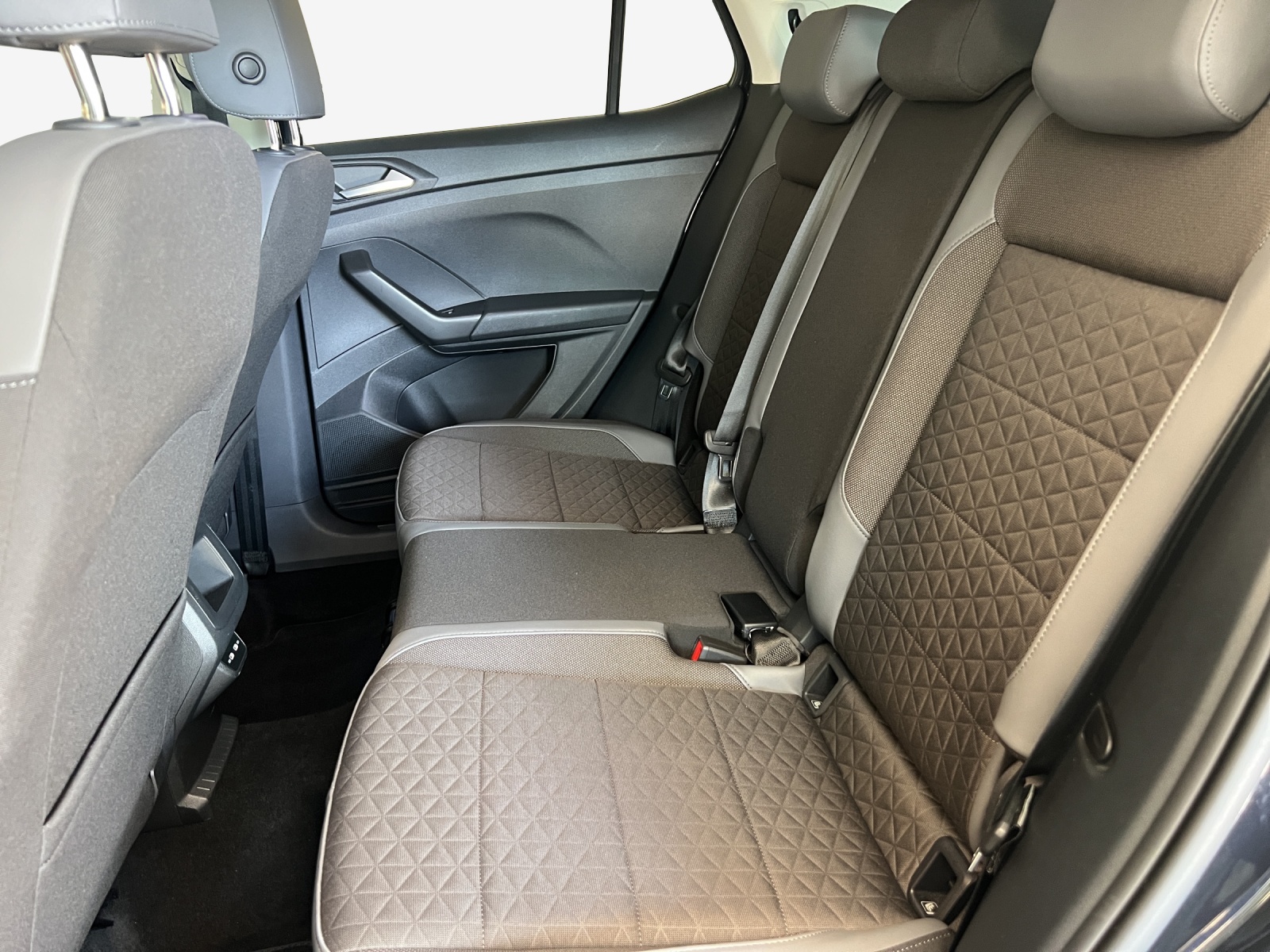 VW T-Cross 1.0 TSI Style DSG-image-11