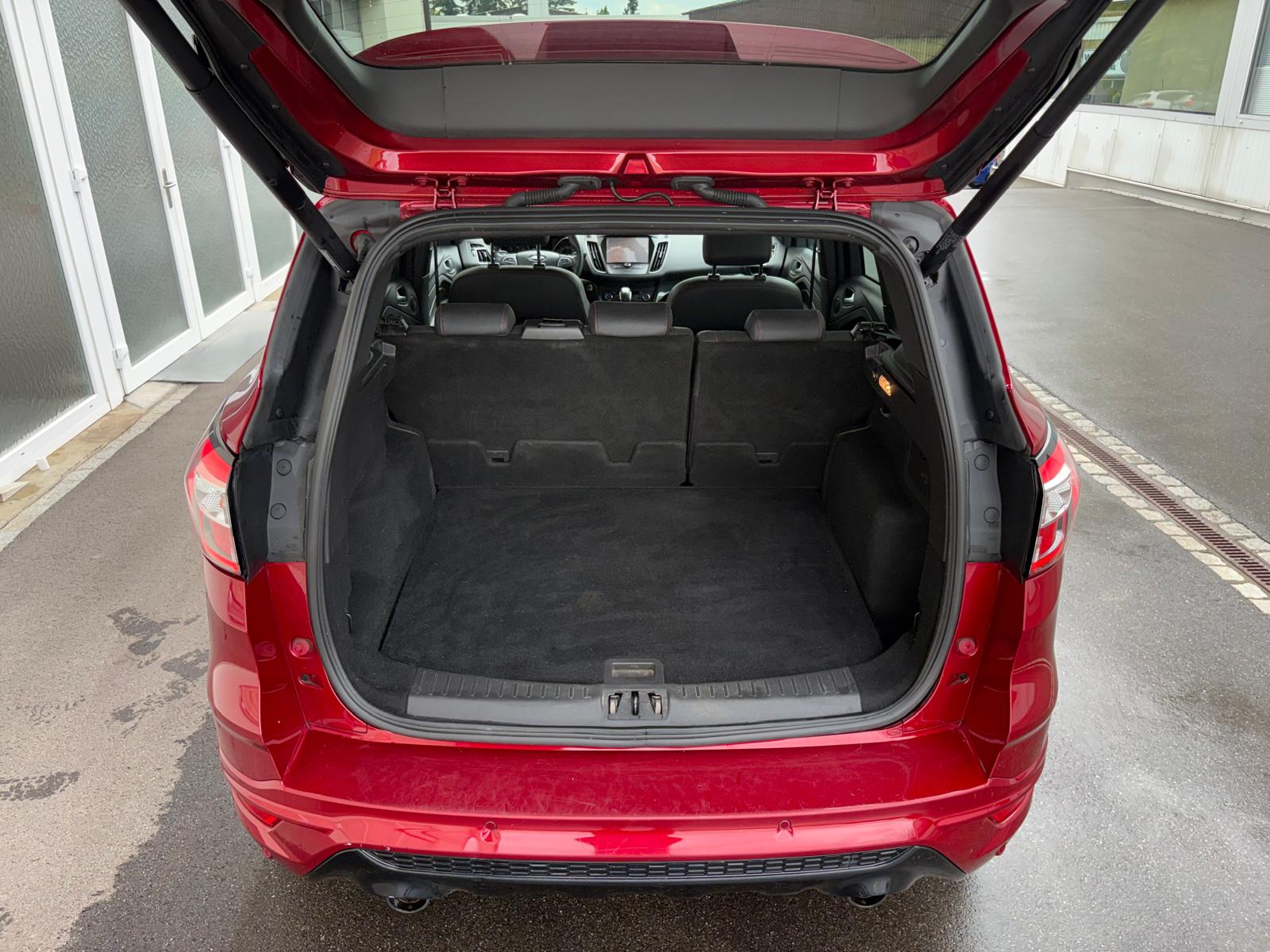 FORD Kuga 2.0 TDCi ST Line High 4WD PowerShift-image-12
