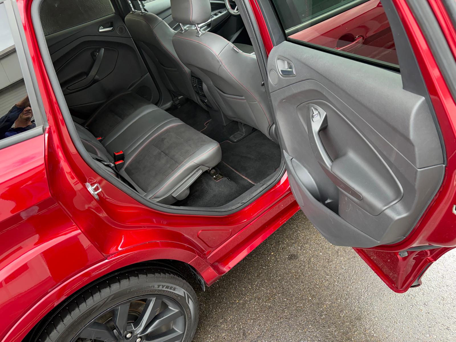 FORD Kuga 2.0 TDCi ST Line High 4WD PowerShift-image-10