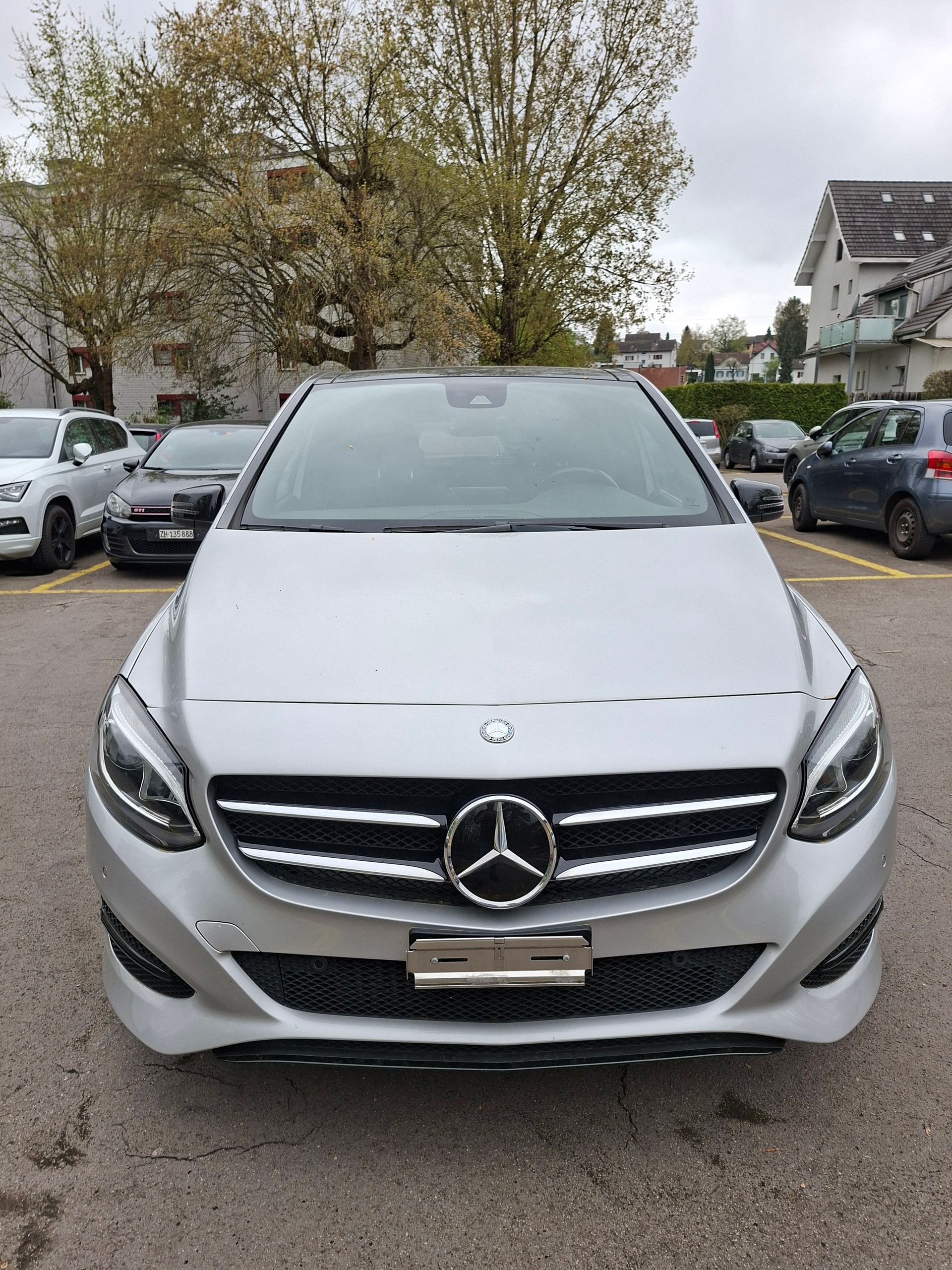 MERCEDES-BENZ B 220 CDI Swiss Star Edition Urban 4Matic 7G-DCT-image-5