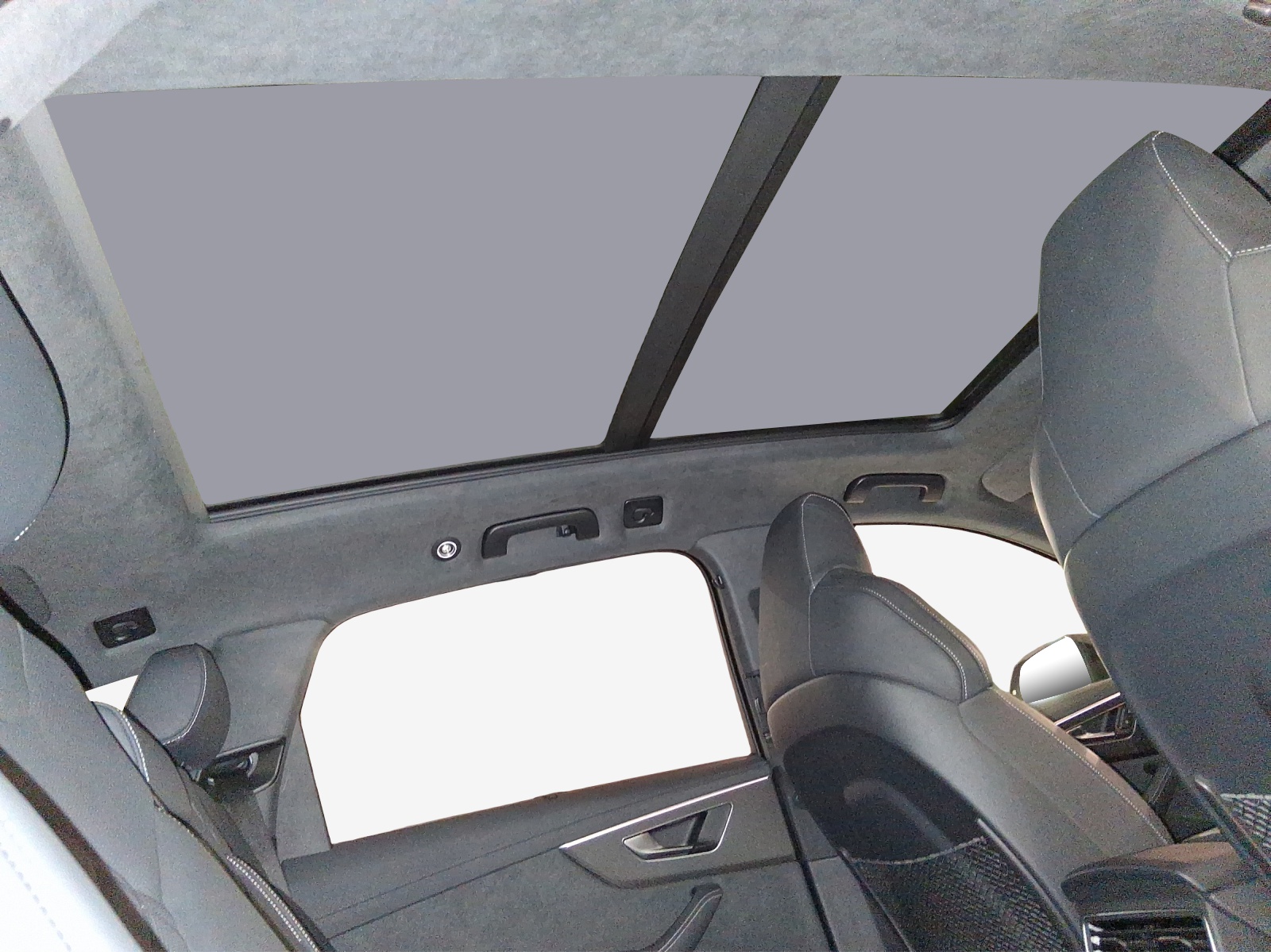 AUDI Q7 50 TDI quattro S Line tiptronic-image-14