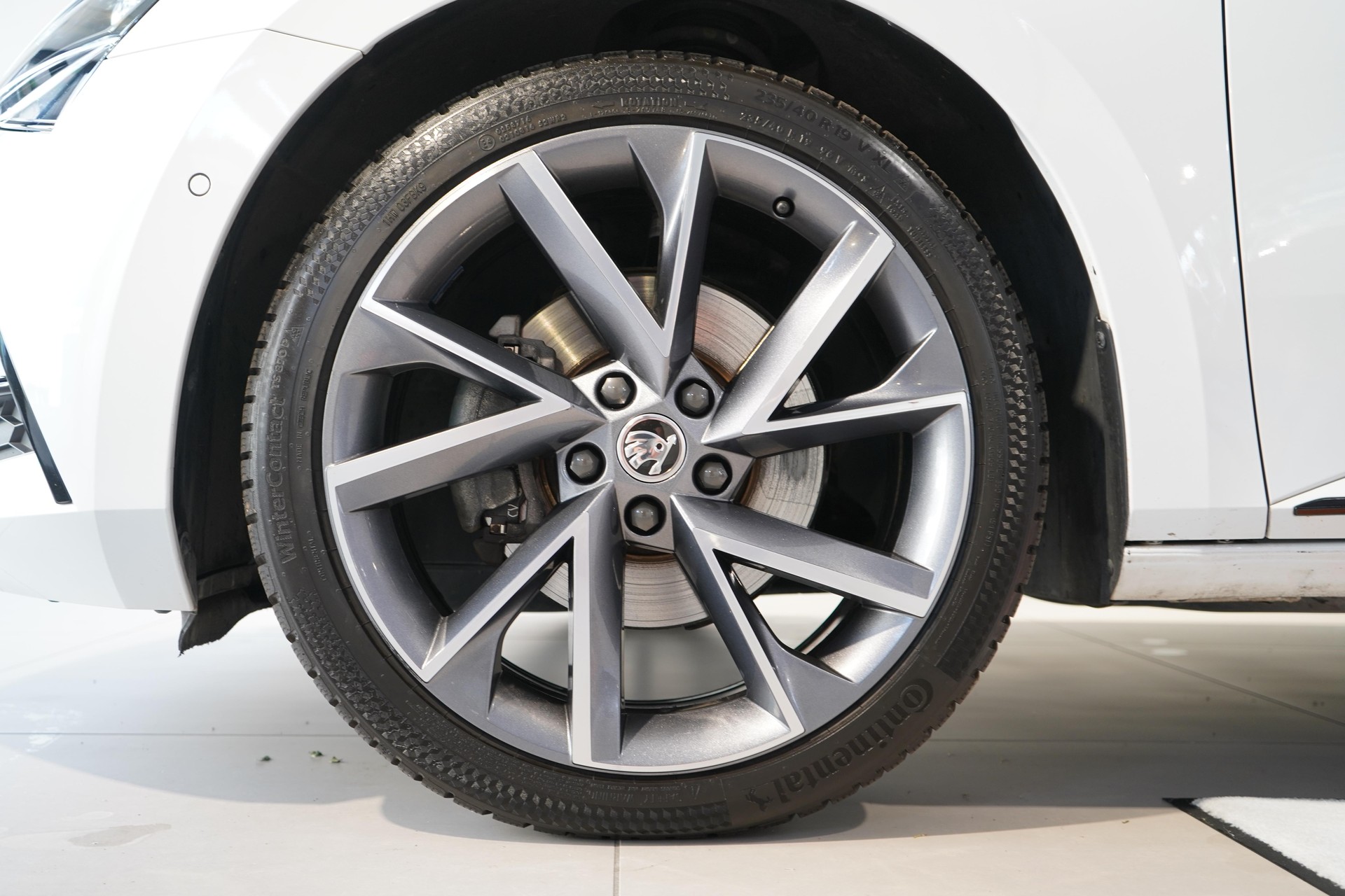 SKODA Superb Combi 1.4 TSI PHEV SportLine DSG-image-22