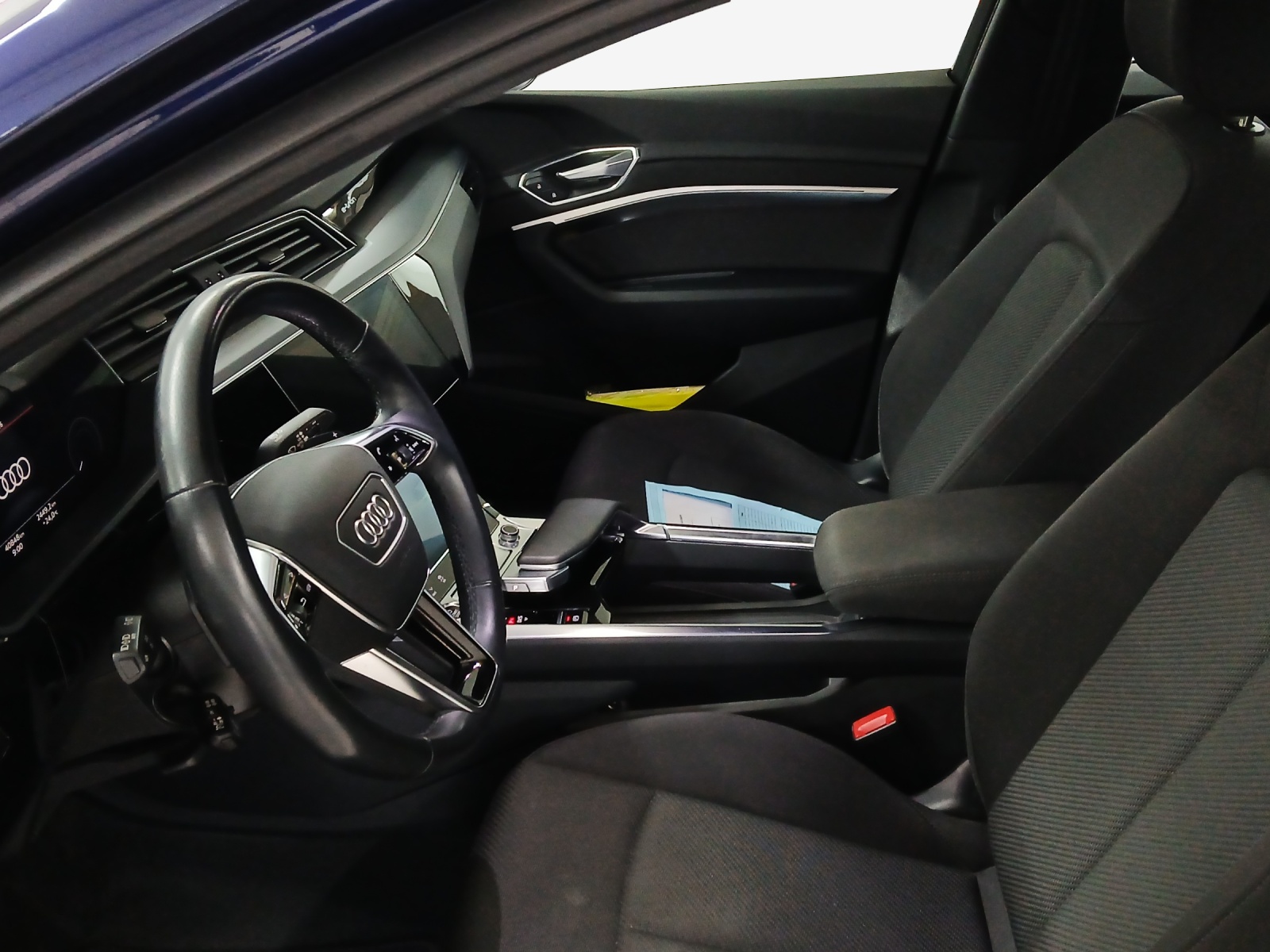 AUDI e-tron 55 Sportback Advanced quattro-image-7