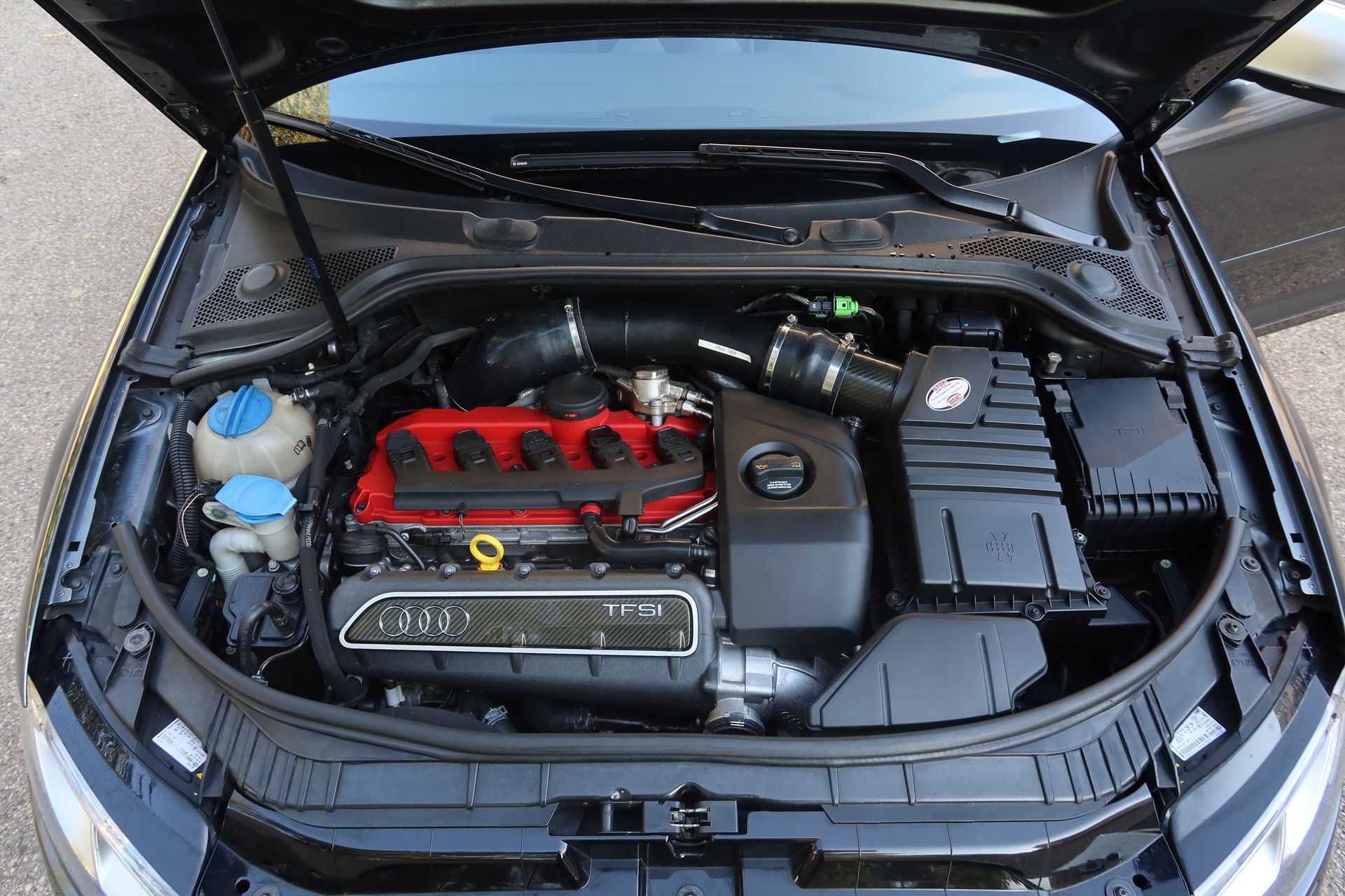 AUDI 2.5 T FSI quattro S-Tronic-image-3