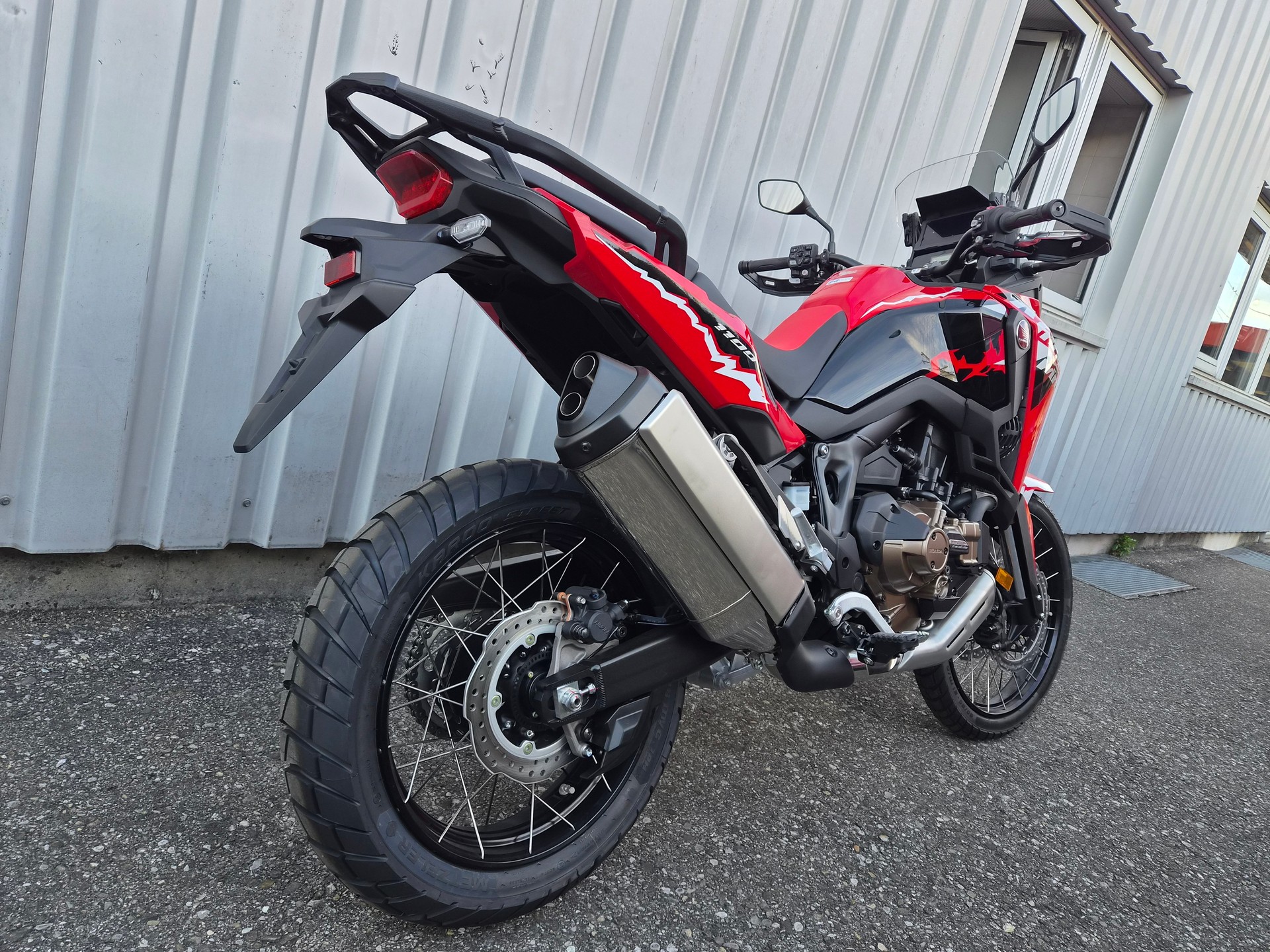 HONDA CRF 1100 DCT Africa Twin Adventure-image-4
