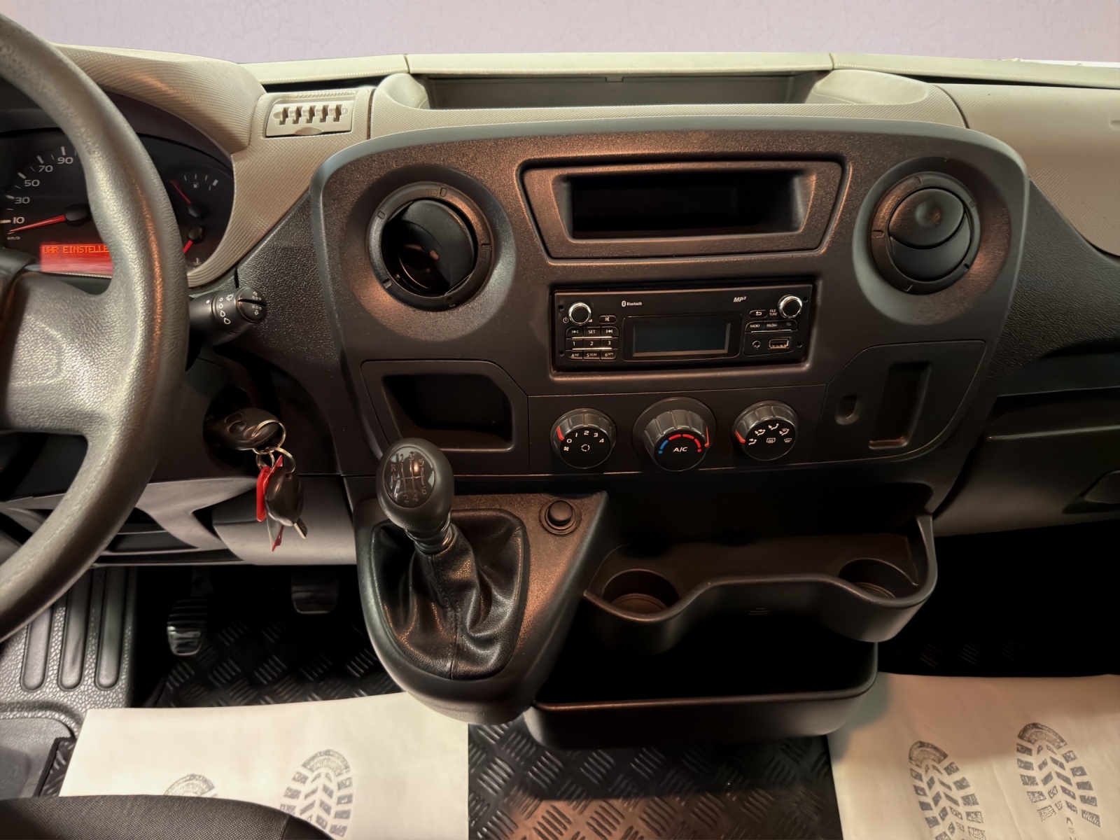 RENAULT Master T35 2.3dCi 125 L3-image-8