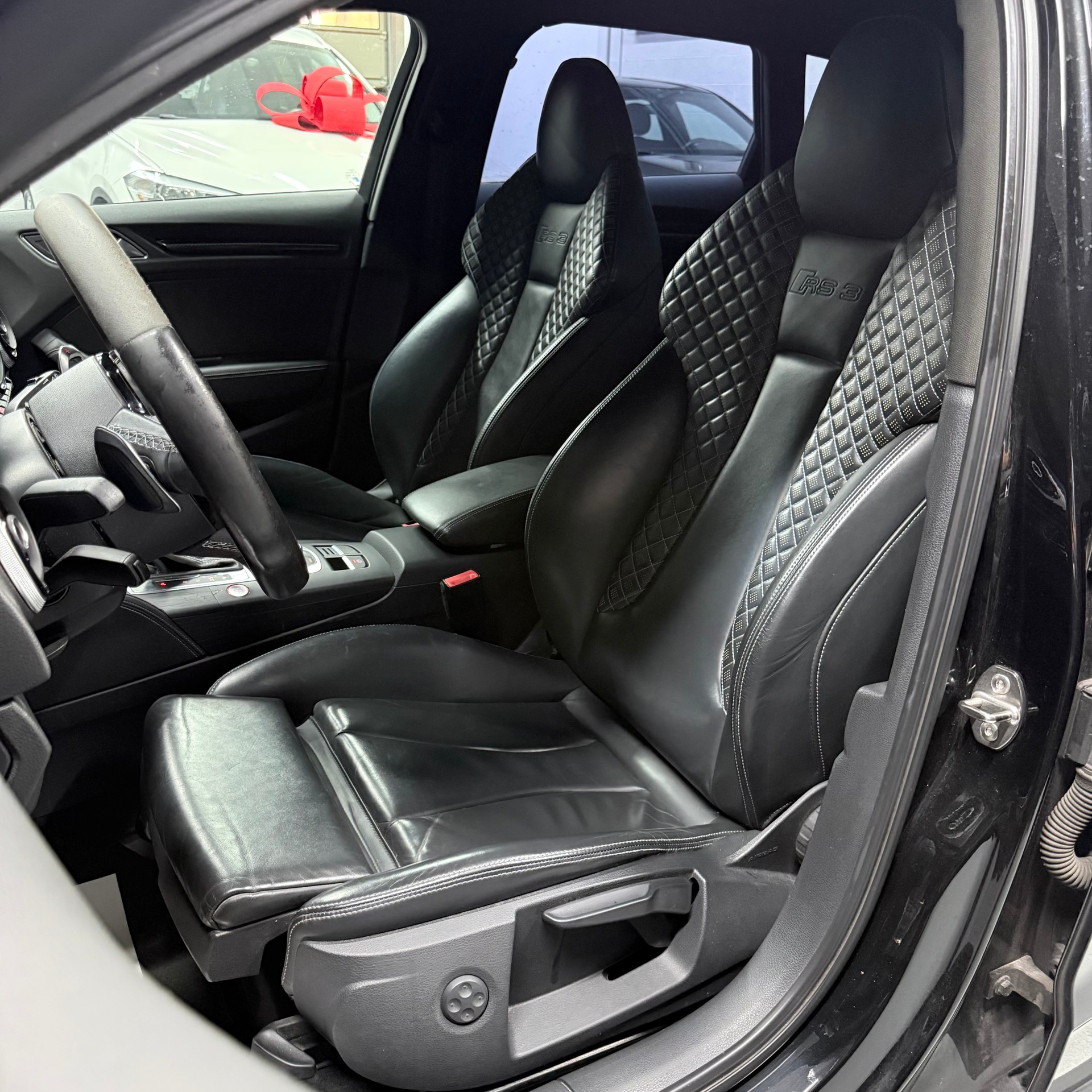 AUDI RS3 2.5 TSI quattro S-tronic-image-13
