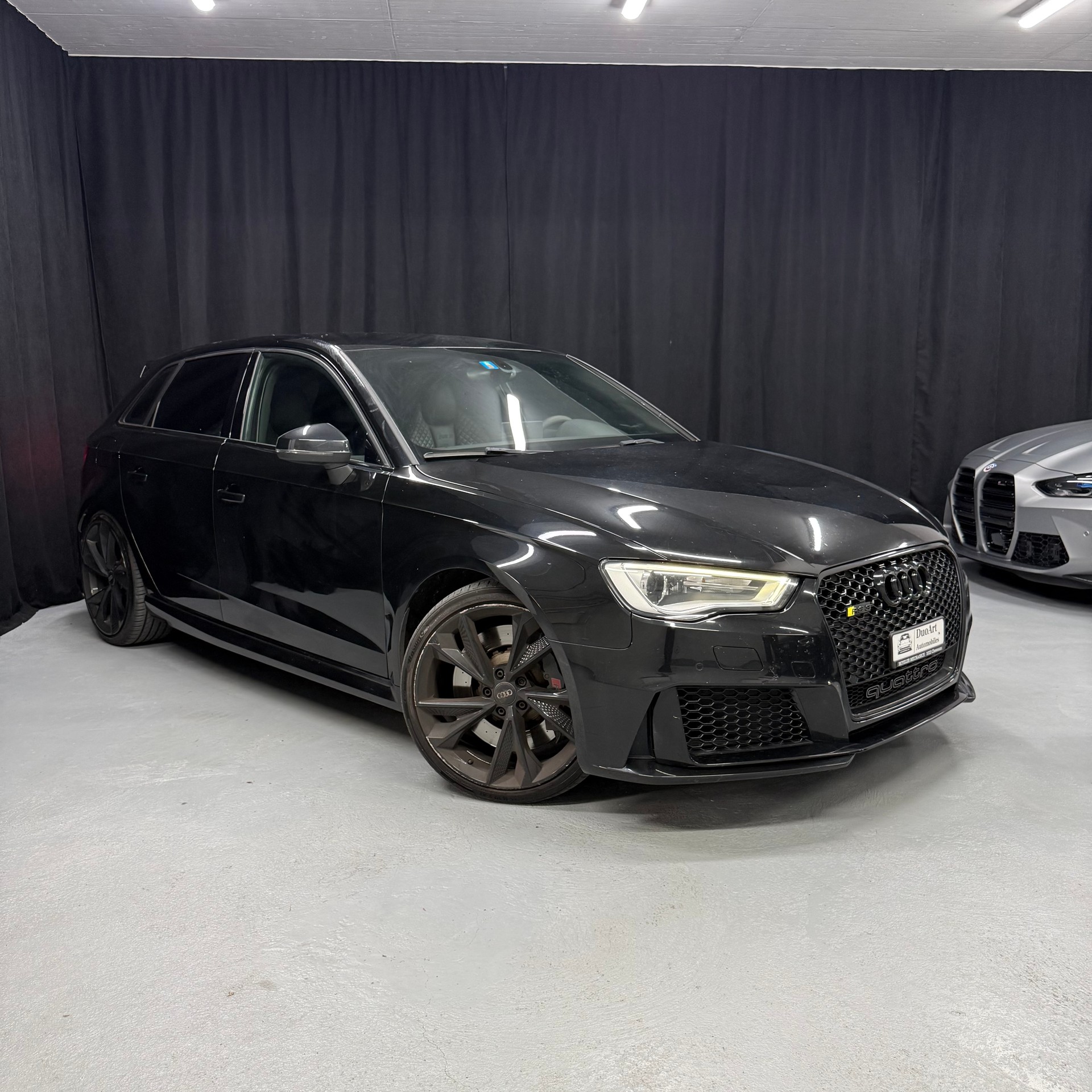 AUDI RS3 2.5 TSI quattro S-tronic-image-3