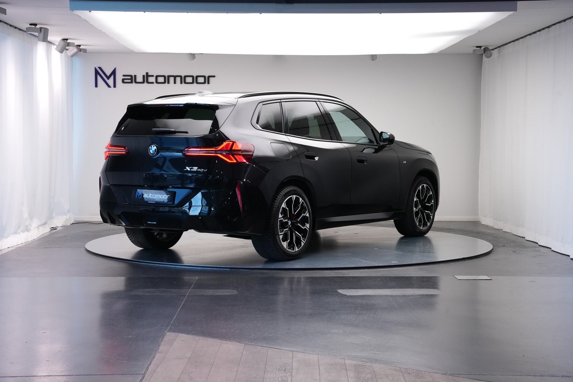 BMW X3 xDrive 48V 40d M Sport Pro *Panorama* *HuD* *AHK*-image-4