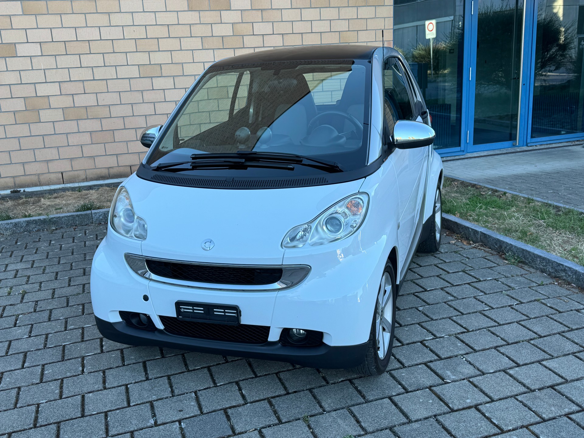 SMART fortwo swiss edition mhd softouch-image-0