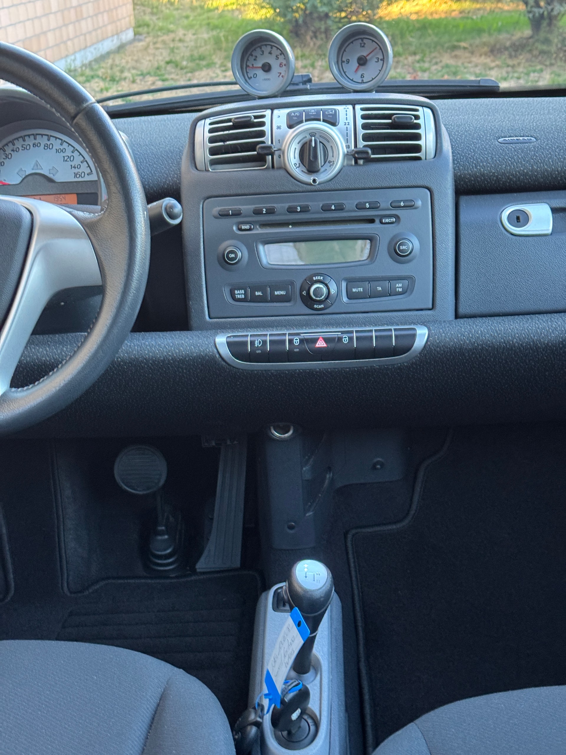 SMART fortwo swiss edition mhd softouch-image-10
