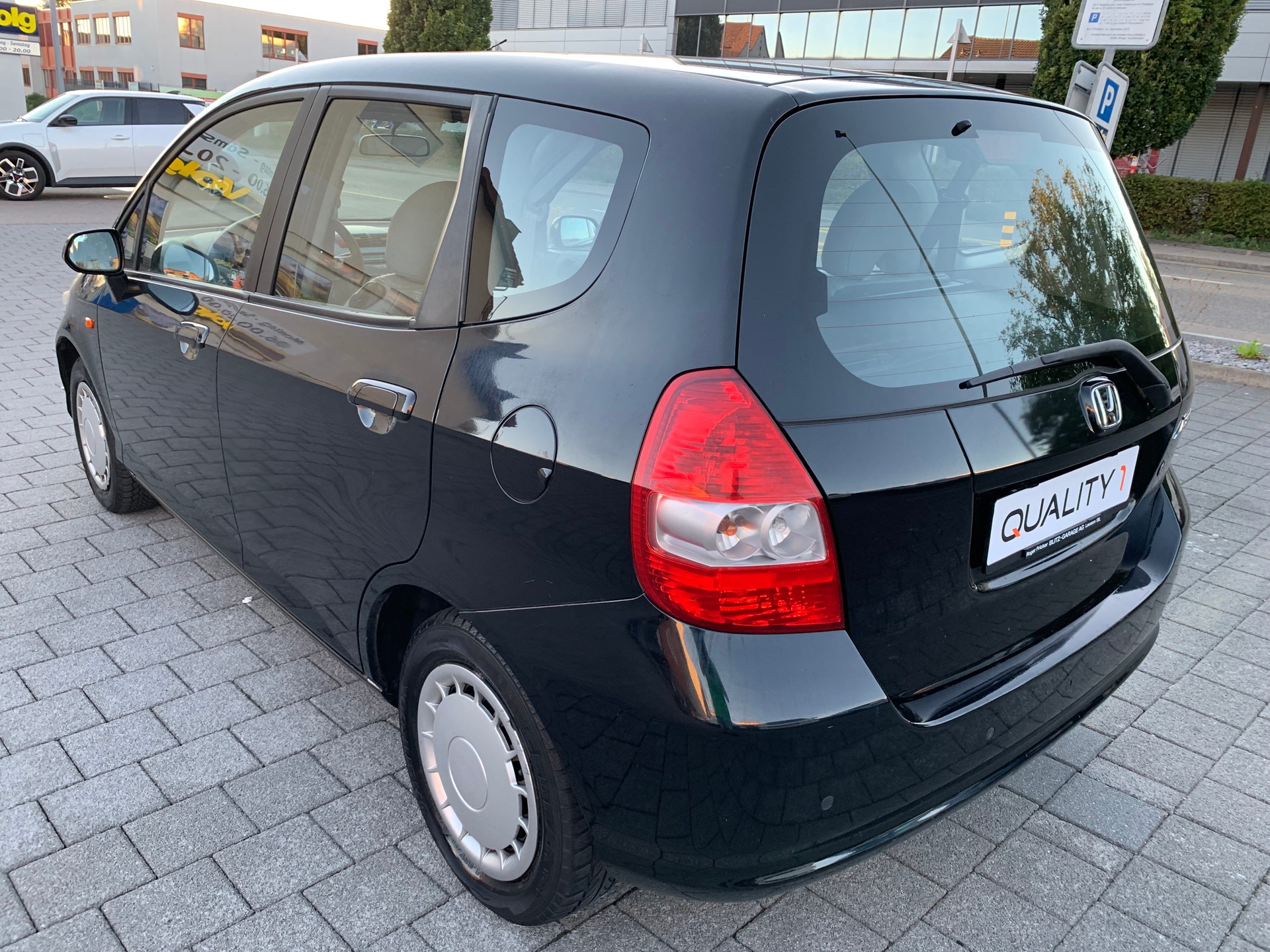 HONDA Jazz 1.4i ES-image-3