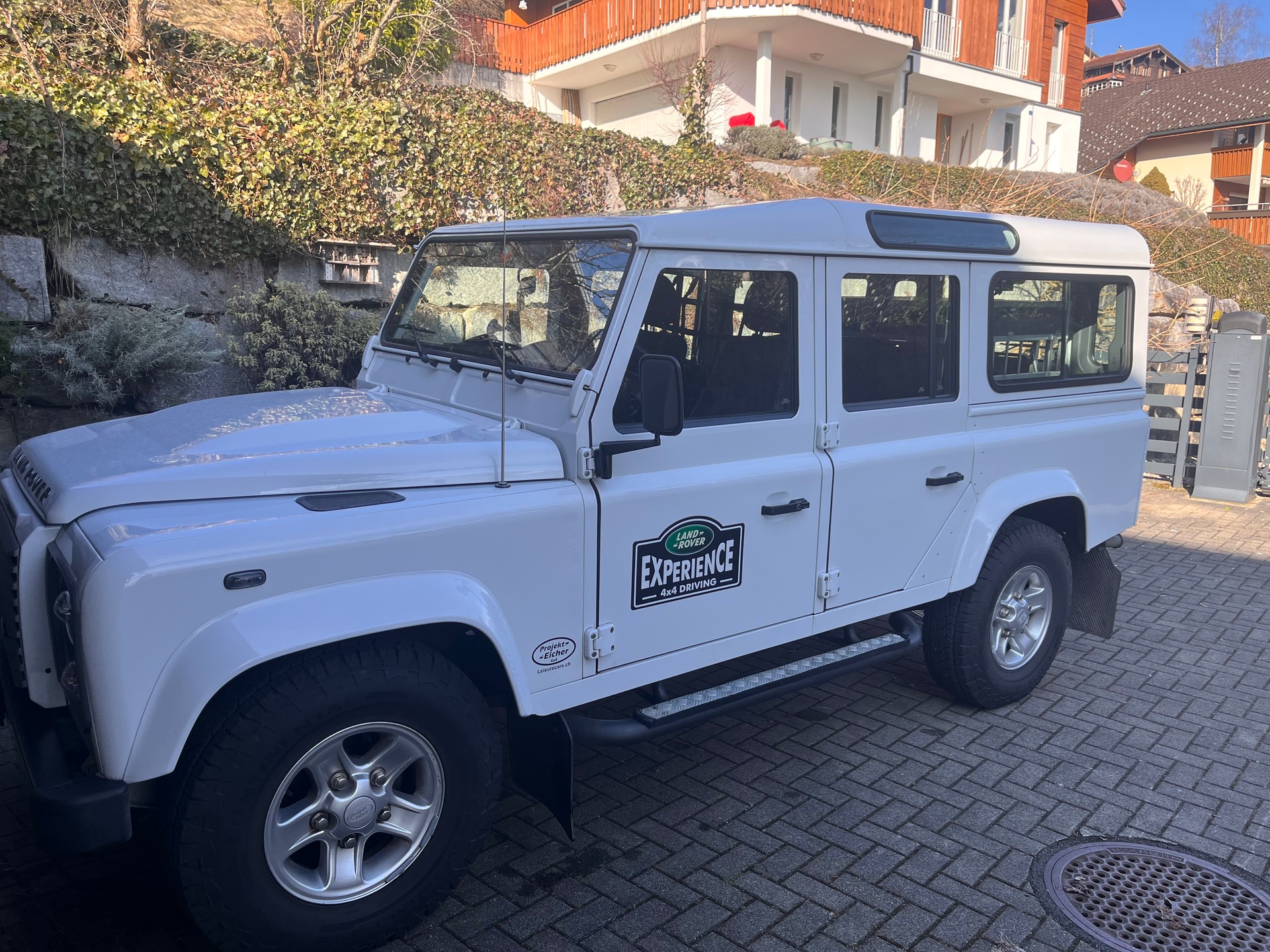 LAND ROVER TD4-image-5