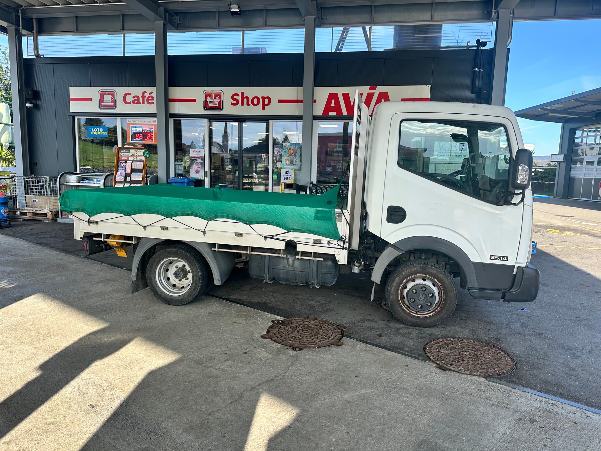 NISSAN NT400 Cabstar 35.14 L1 PRO-image-1