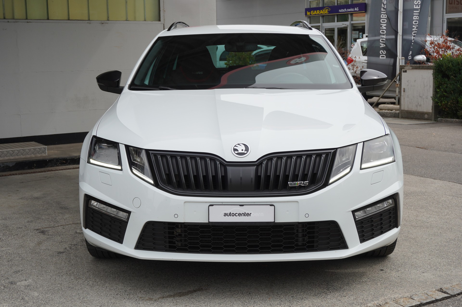SKODA Octavia Combi 2.0 TDI RS 4x4 DSG-image-1