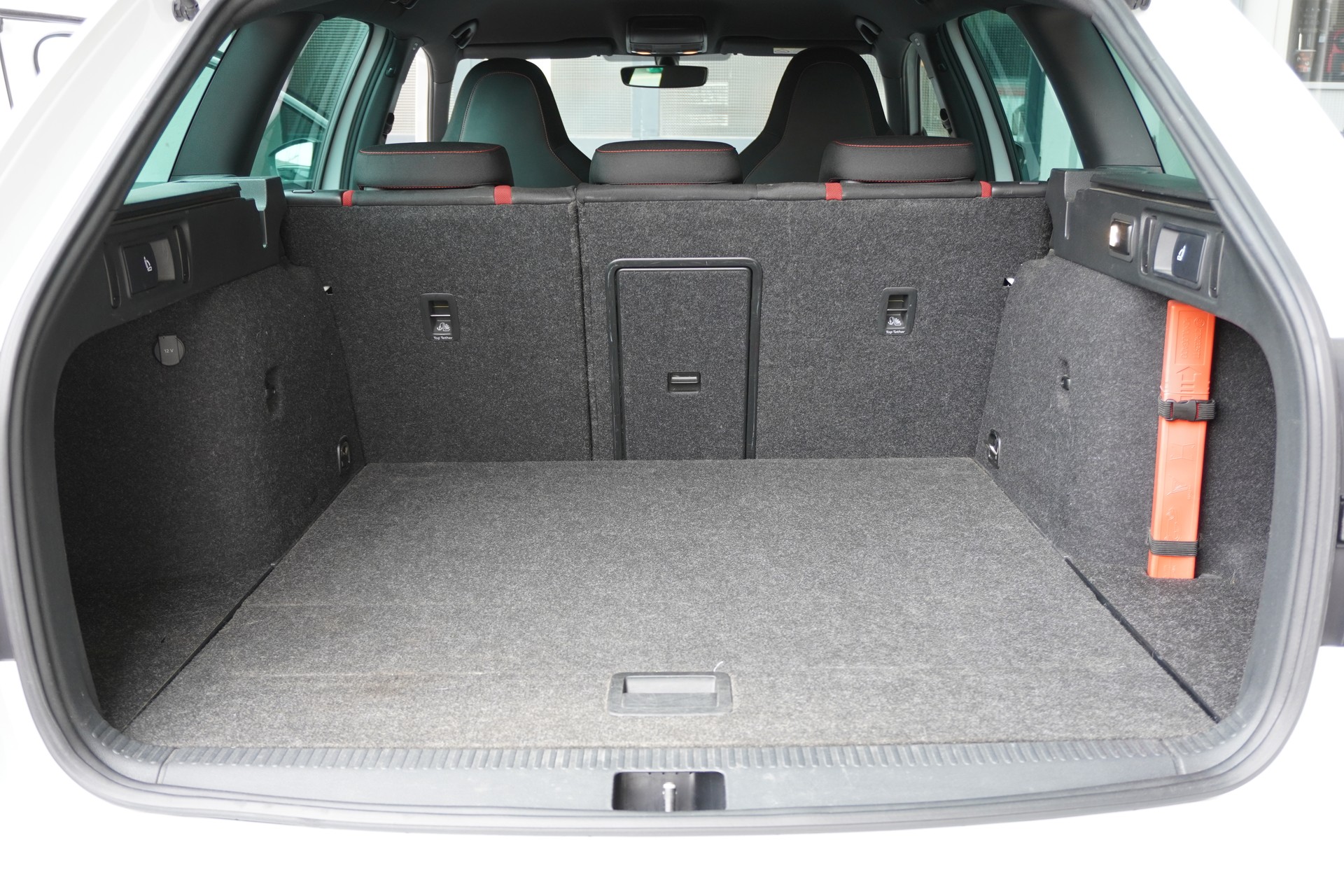 SKODA Octavia Combi 2.0 TDI RS 4x4 DSG-image-15
