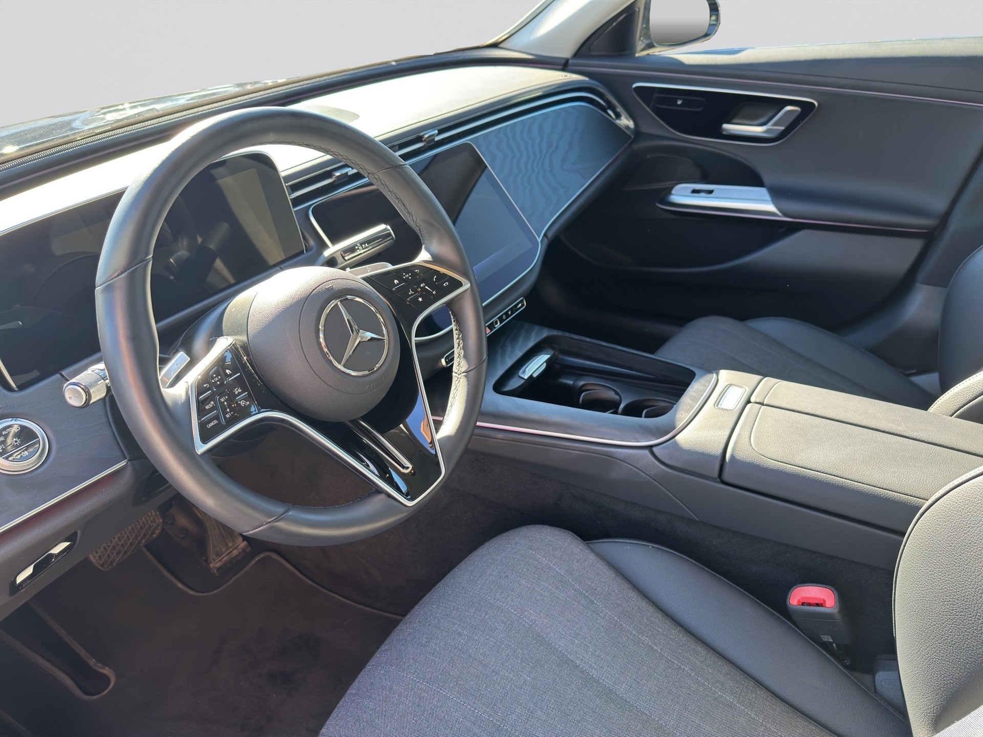 MERCEDES-BENZ E 200 9G-Tronic Exclusive Advanced-image-7