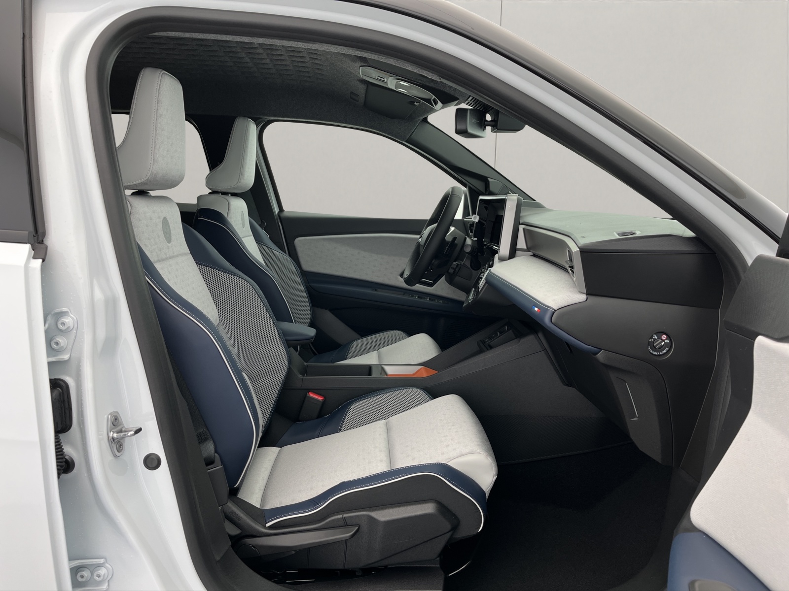 RENAULT R5 E-Tech Comfort Range Roland Garros-image-15