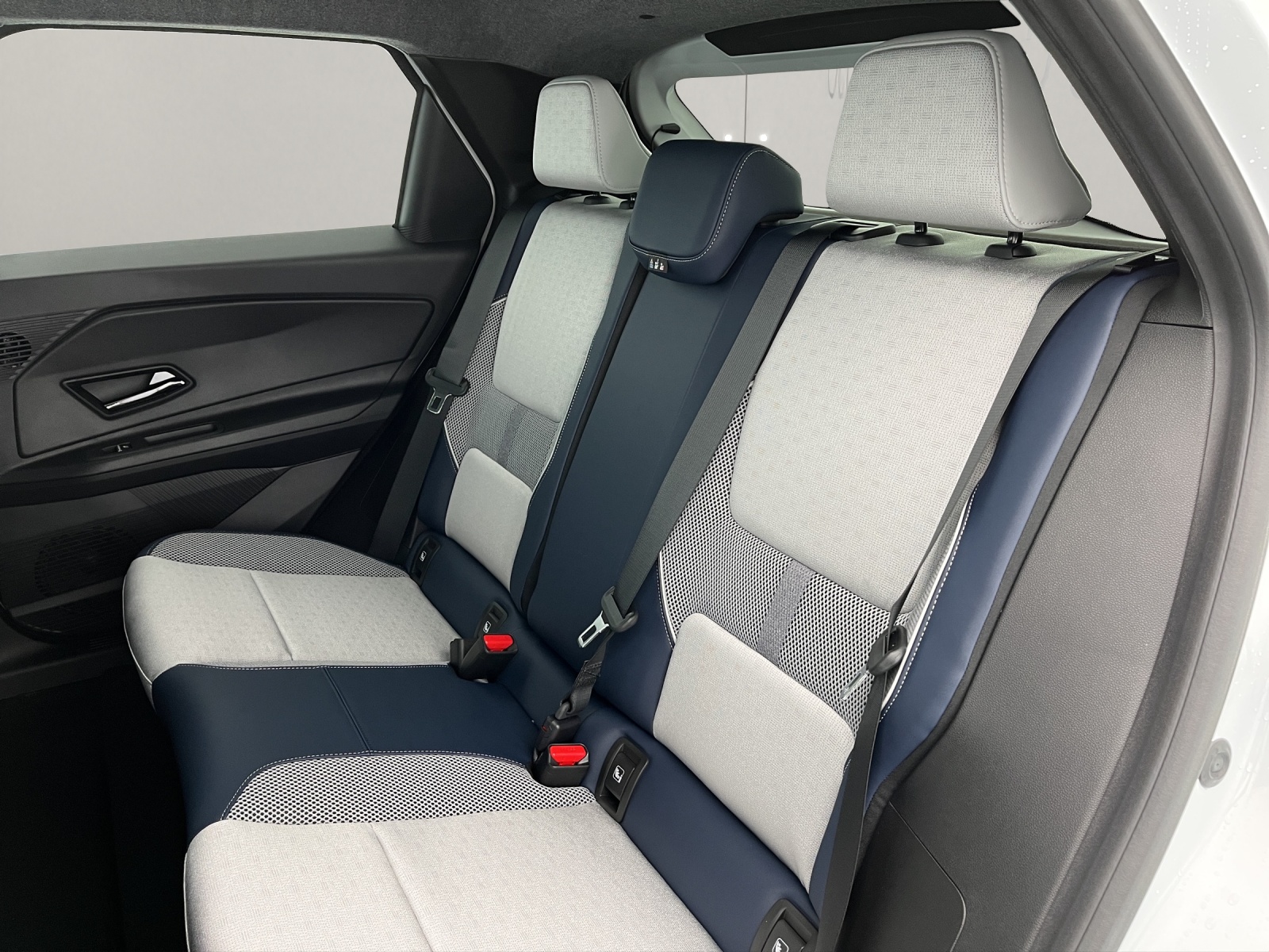 RENAULT R5 E-Tech Comfort Range Roland Garros-image-16
