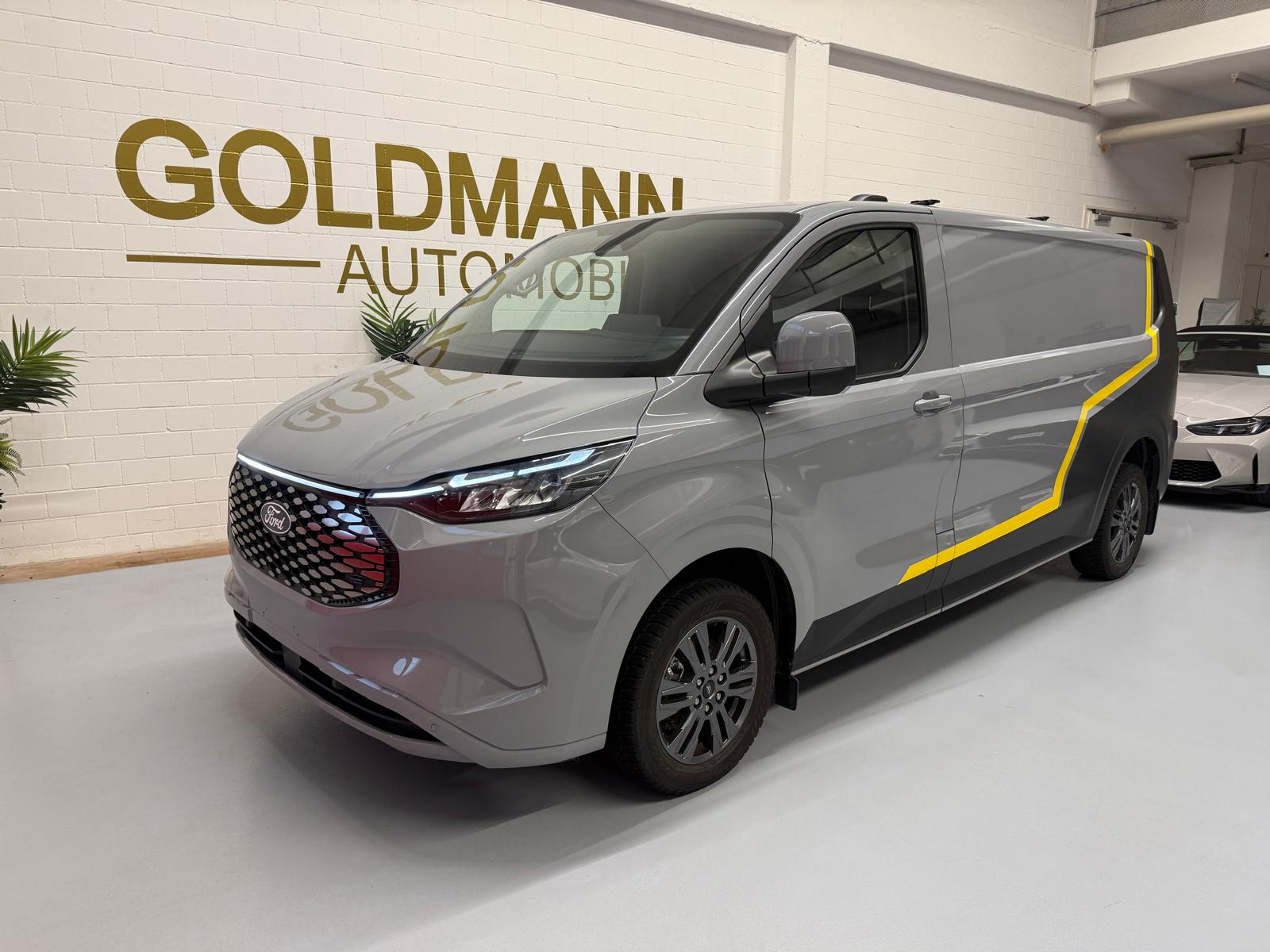 FORD Transit Custom Van 340 L2H1 65kWh Limited-image-0