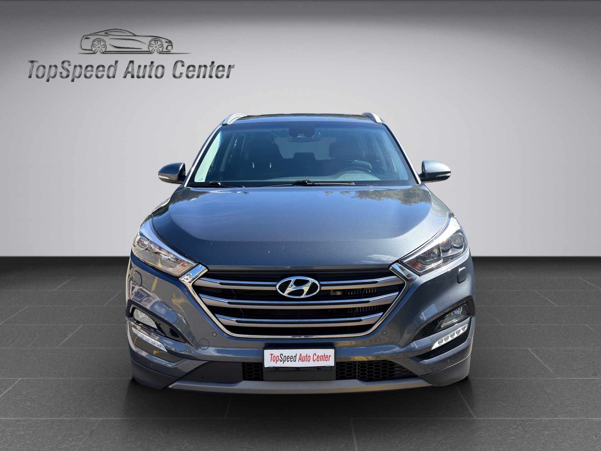 HYUNDAI Tucson 2.0 CRDI Plena 4WD Automatic-image-1