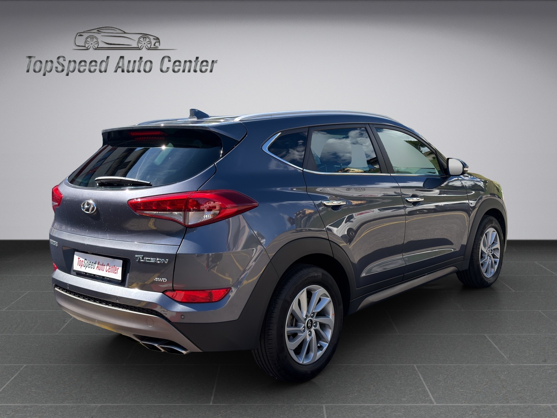 HYUNDAI Tucson 2.0 CRDI Plena 4WD Automatic-image-5
