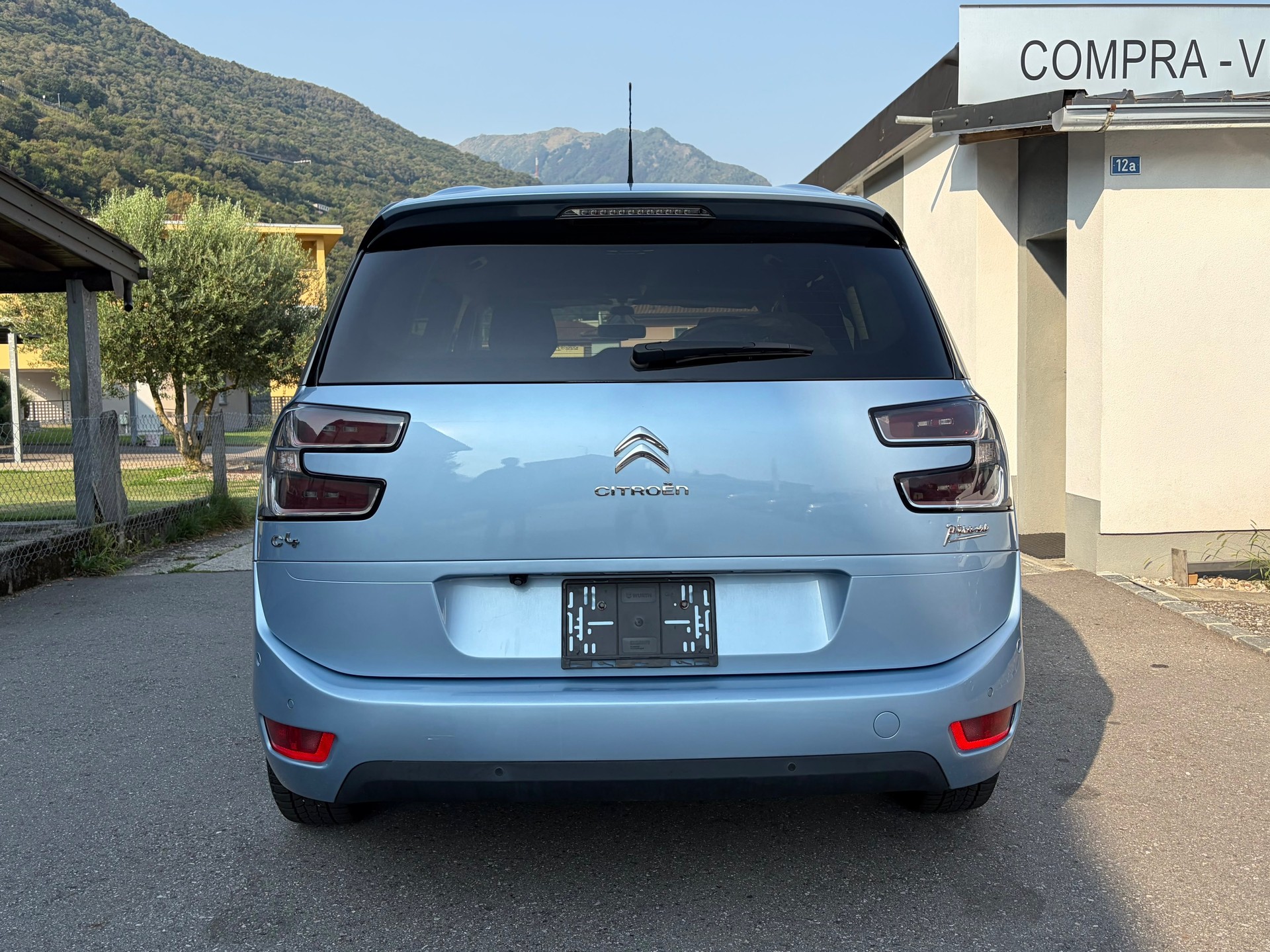 CITROEN Grand C4 Picasso 1.6i 16V e-THP Intensive-image-5