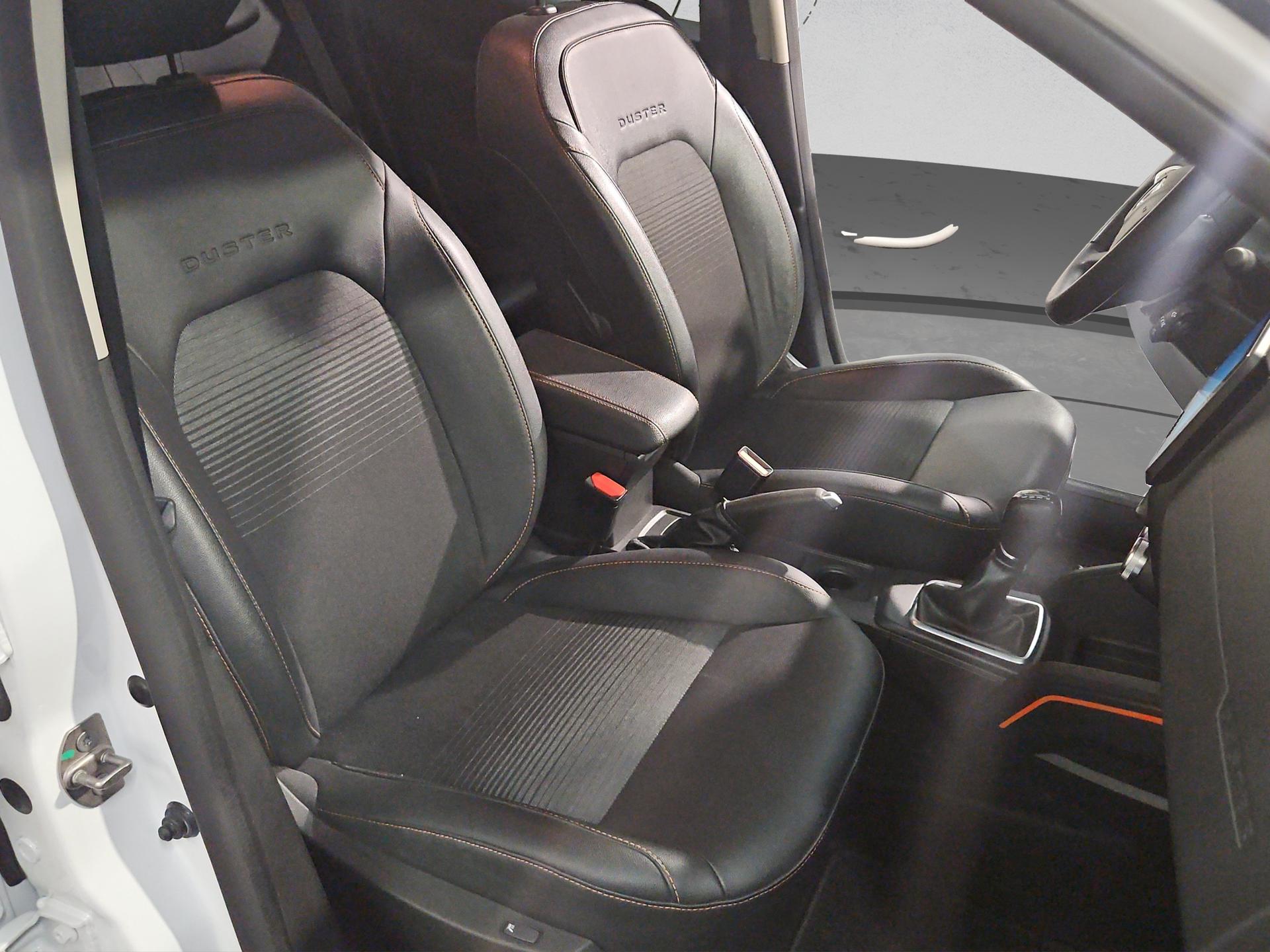 DACIA Duster TCe 150 Extreme EDC 4x2-image-16