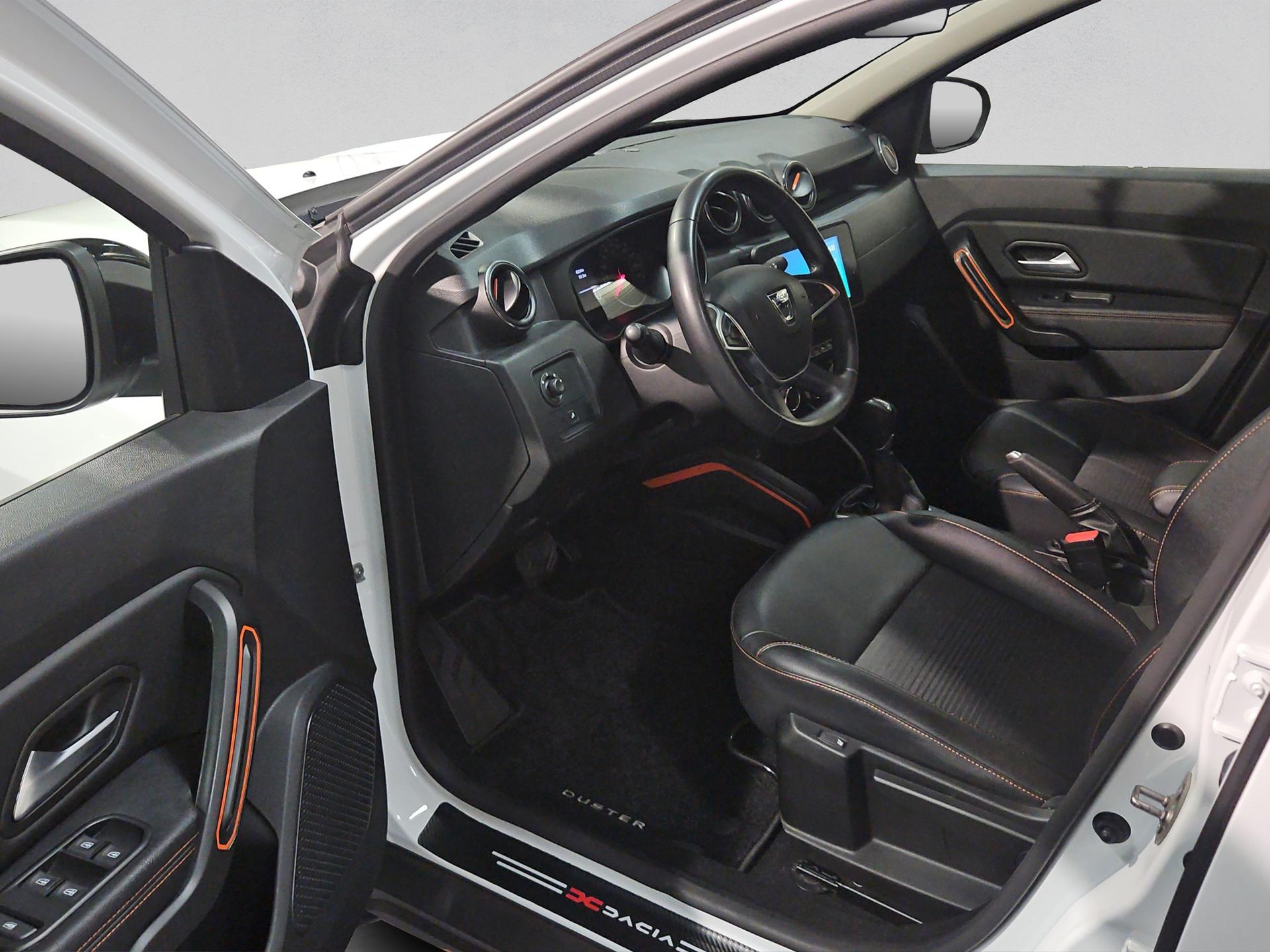 DACIA Duster TCe 150 Extreme EDC 4x2-image-22
