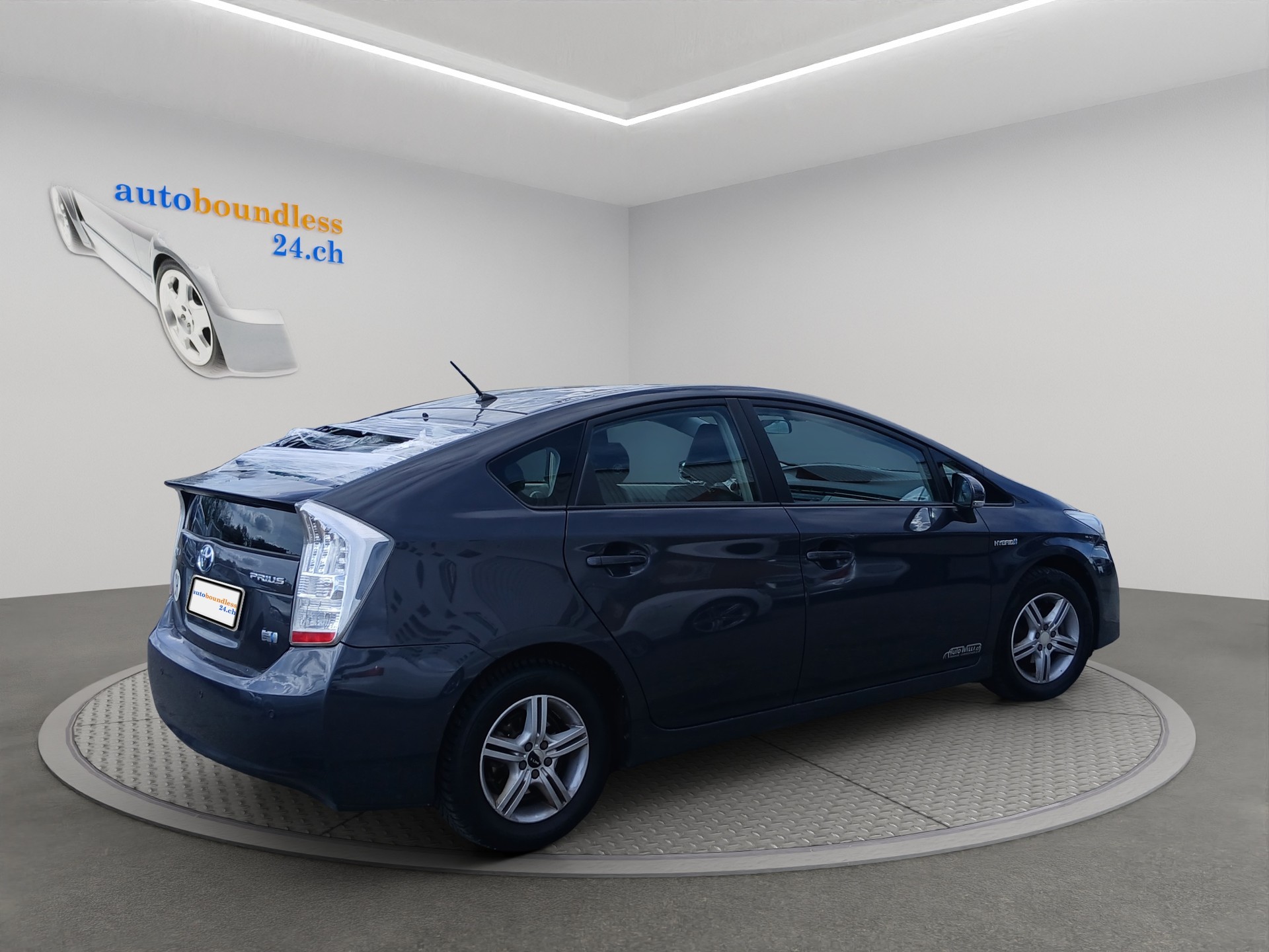 TOYOTA Prius 1.8 16V HSD Luna-image-8