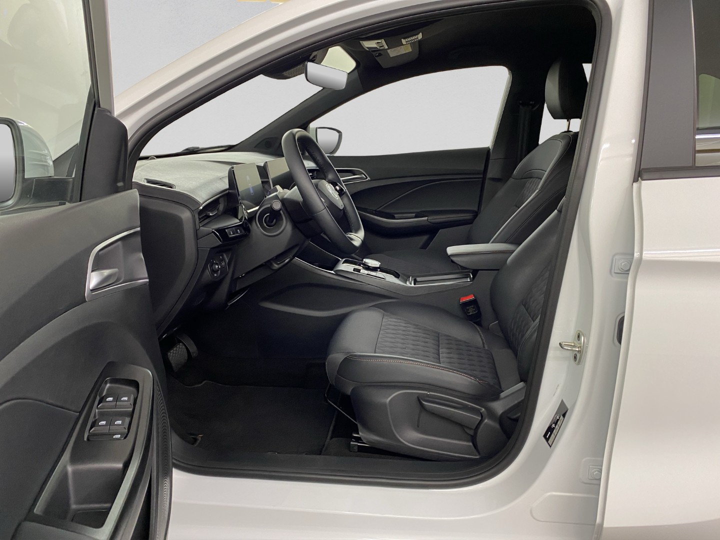 MG 3 1.5 Hybrid Luxury Aut.-image-6