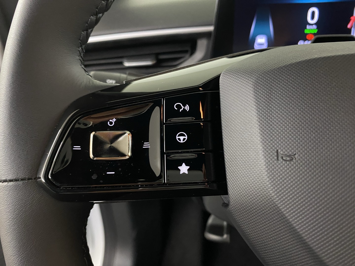 MG 3 1.5 Hybrid Luxury Aut.-image-13