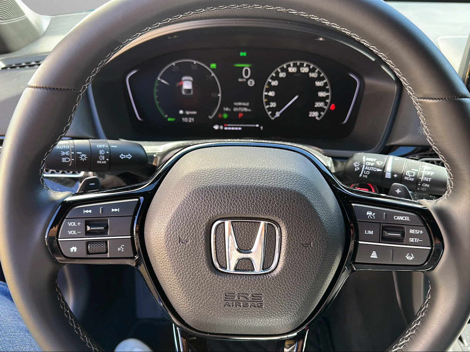 HONDA Civic 2.0 i-MMD HEV Sport-image-13