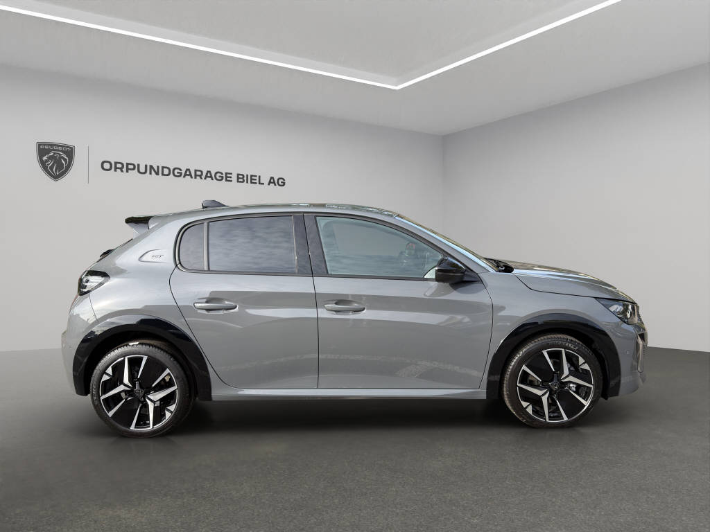 PEUGEOT 208 1.2 Hybrid 145 GT Exclusive-image-2