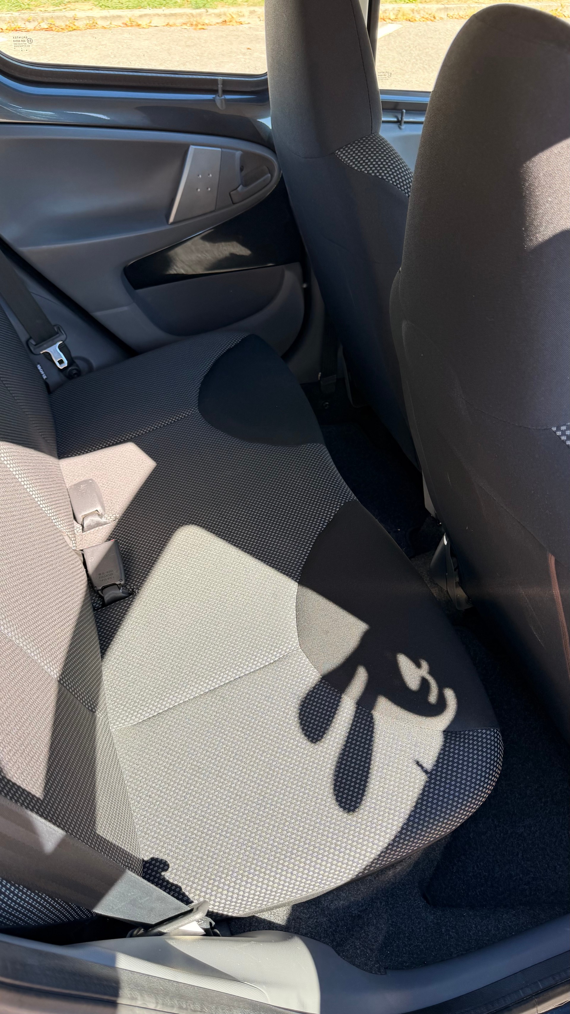 TOYOTA Aygo 1.0 Linea Terra-image-10