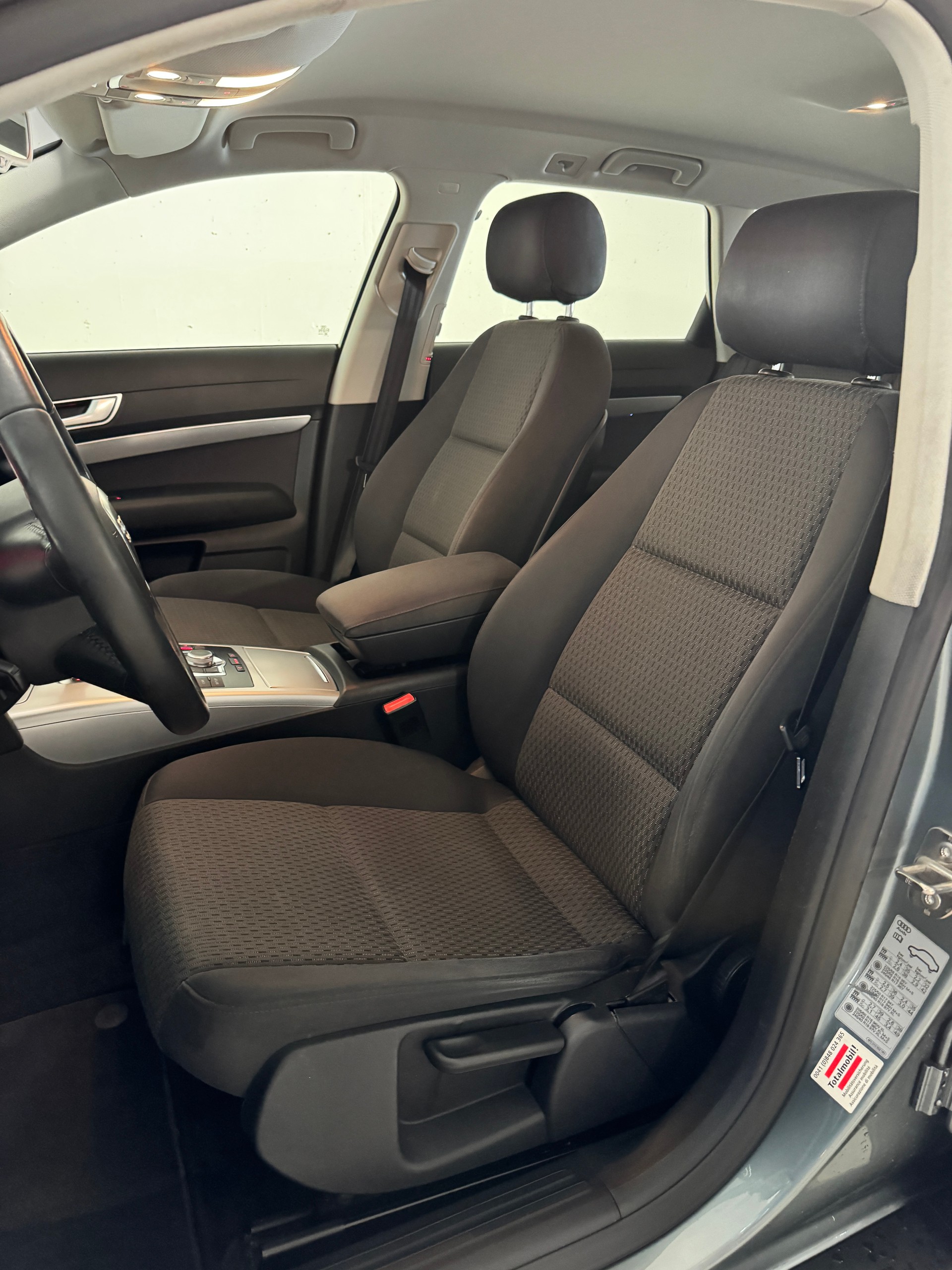 AUDI A6 Avant 2.8 V6 FSI multitronic-image-6