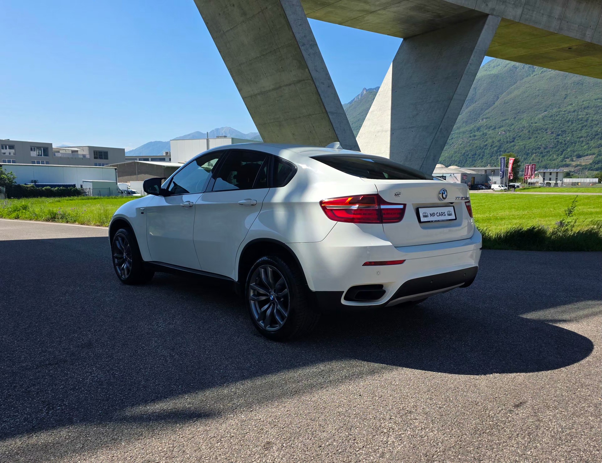 BMW X6 M50d Steptronic-image-1