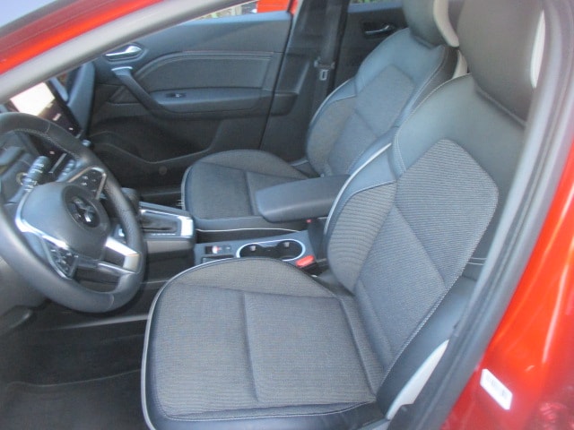 MITSUBISHI ASX 1.6 PHEV Intense-image-6