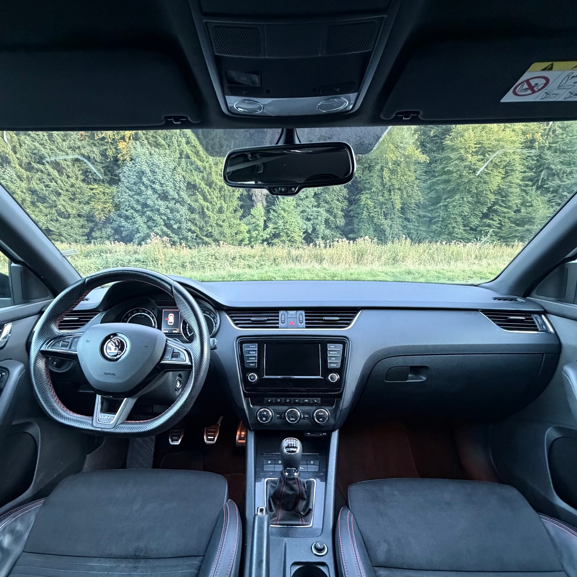 SKODA 2.0 TDI RS-image-4