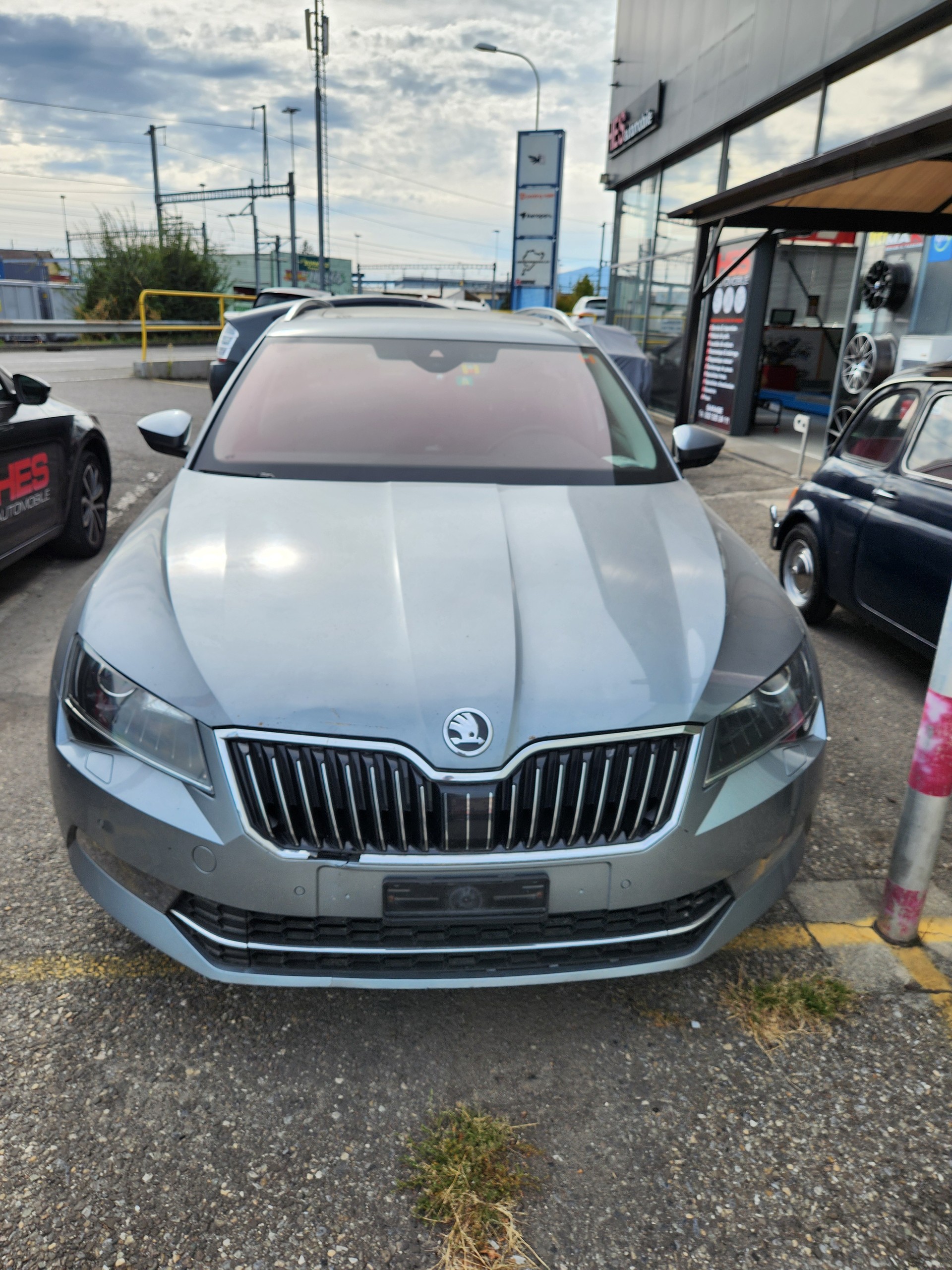 SKODA Superb Combi 2.0 TSI Sport Line DSG 4x4-image-1