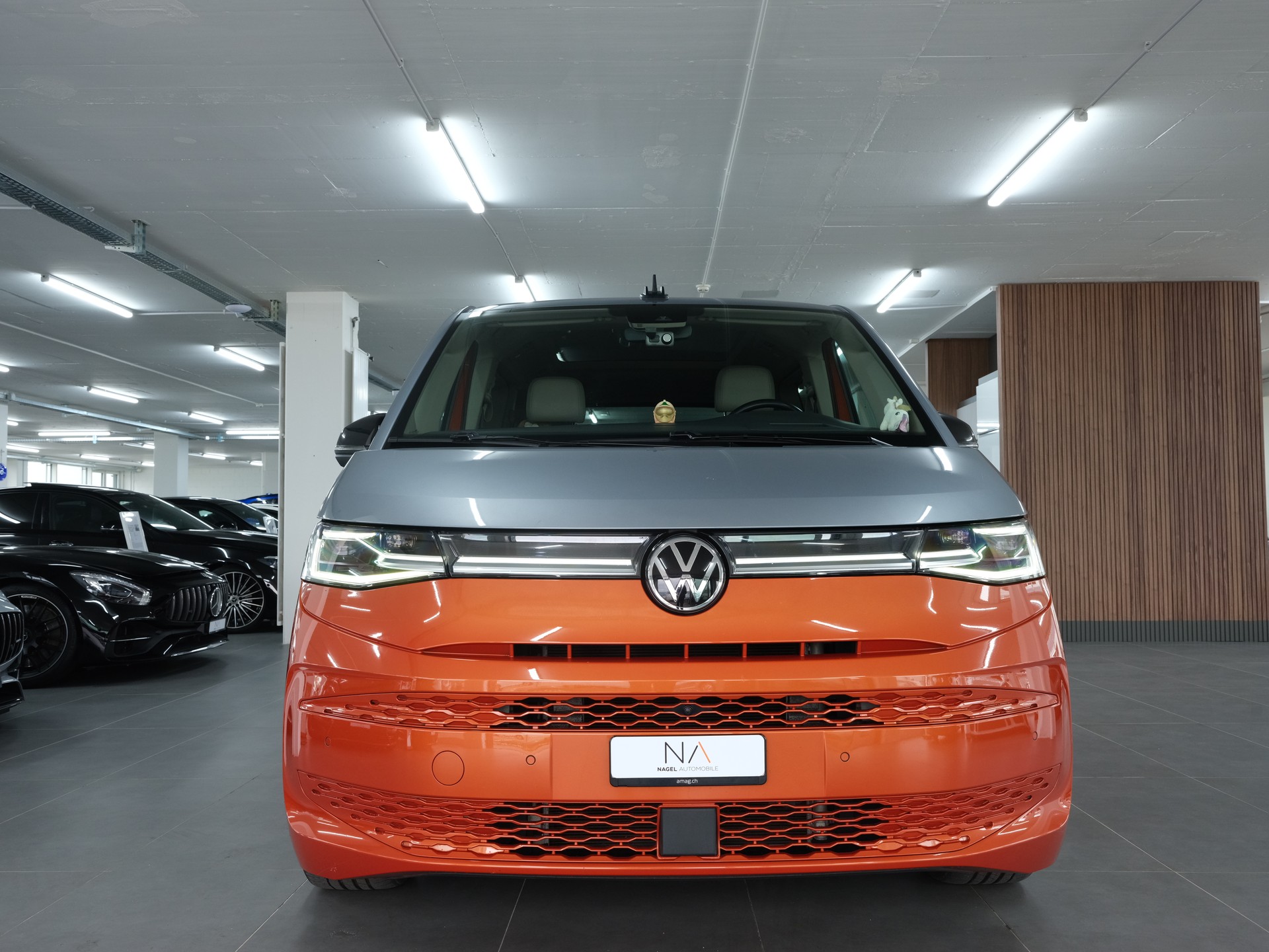 VW Multivan 2.0 TSI Life DSG Lang *Panorama* *360 Kamera* *Vollausstattung*-image-7